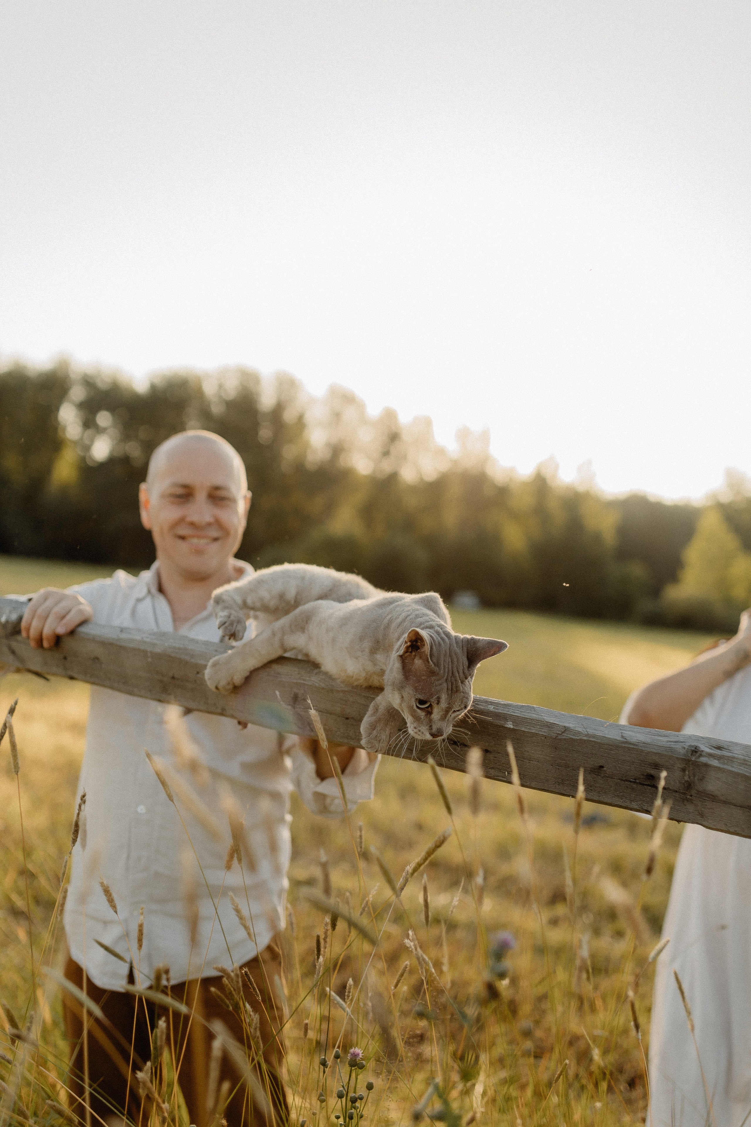 Семейная фотосессия с усатым любимцем. Главная