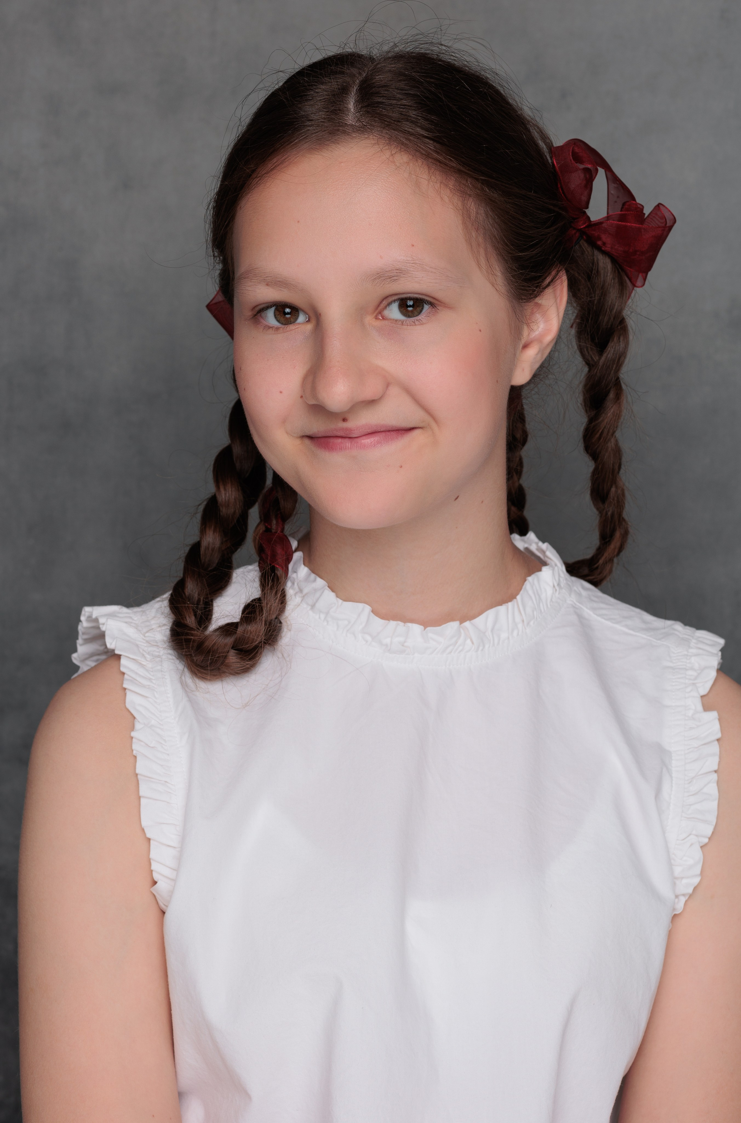 АМИРА. Я фотограф из Москвы к Вашим услугам