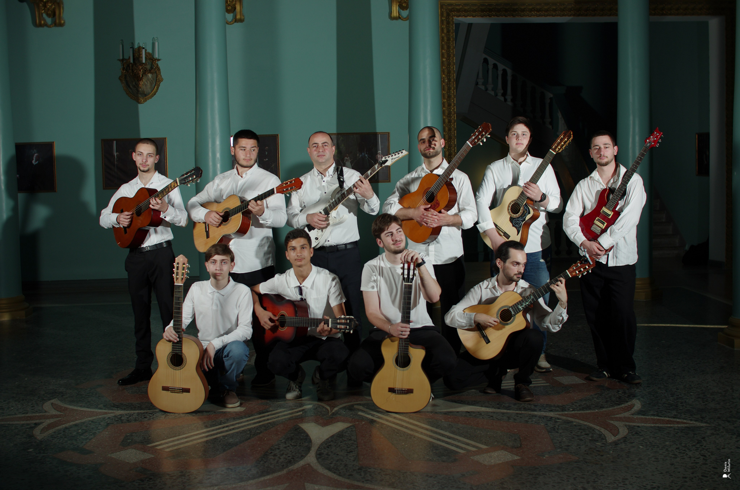 Афиша для театра Концерт гитаристов. Портретный фотограф Денис Милютин