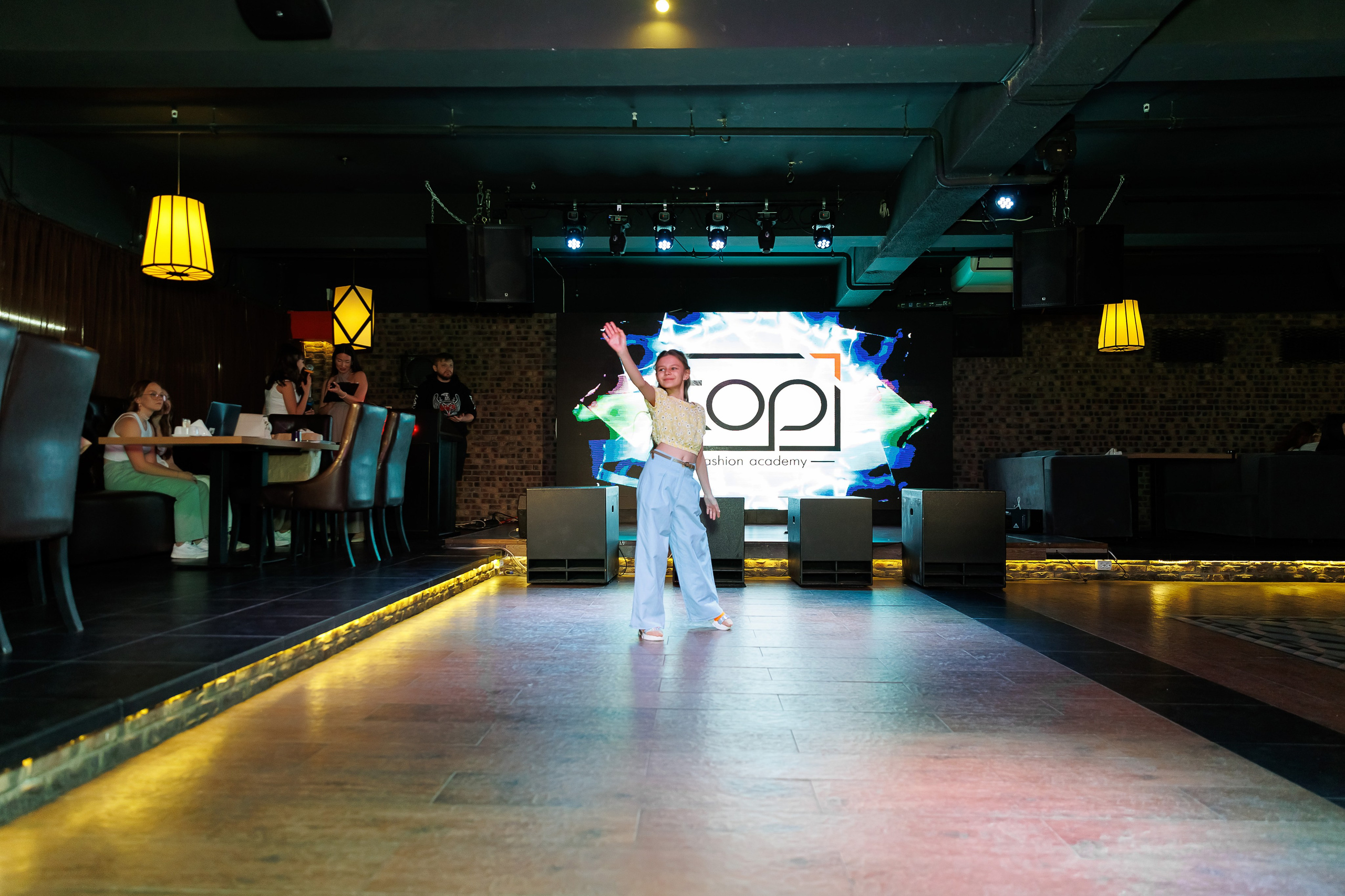 Выпускной модельной школы Top.nsk. Фотограф Новосибирск — Наталья Гресь