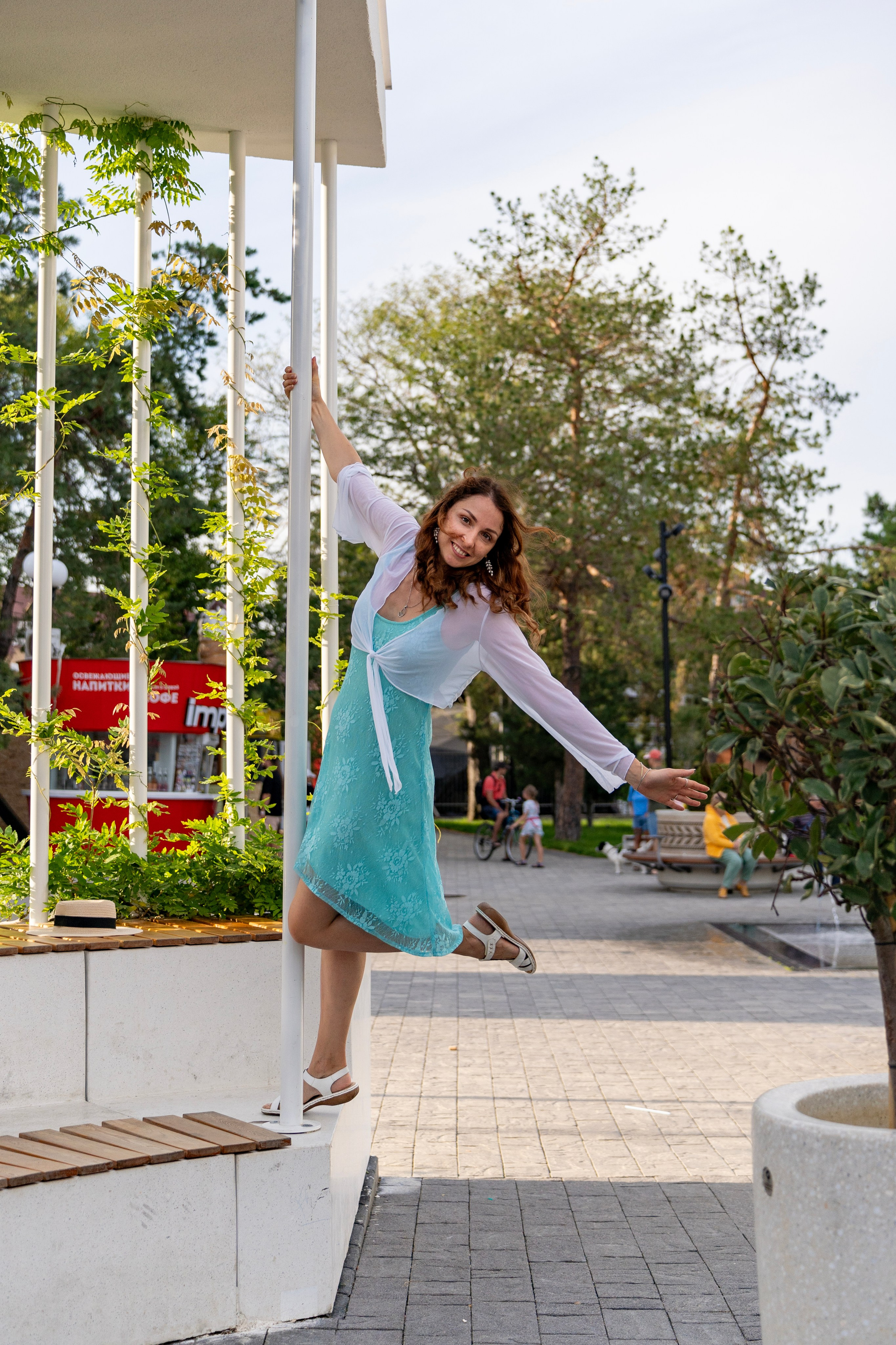 Осенняя фотоссесия по центру Анапы. Семейный и детский фотограф Екатерина Черняева. Снимаю портреты, love story, фотопрогулки, работаю на улице, в кафе, студии, дома у клиента