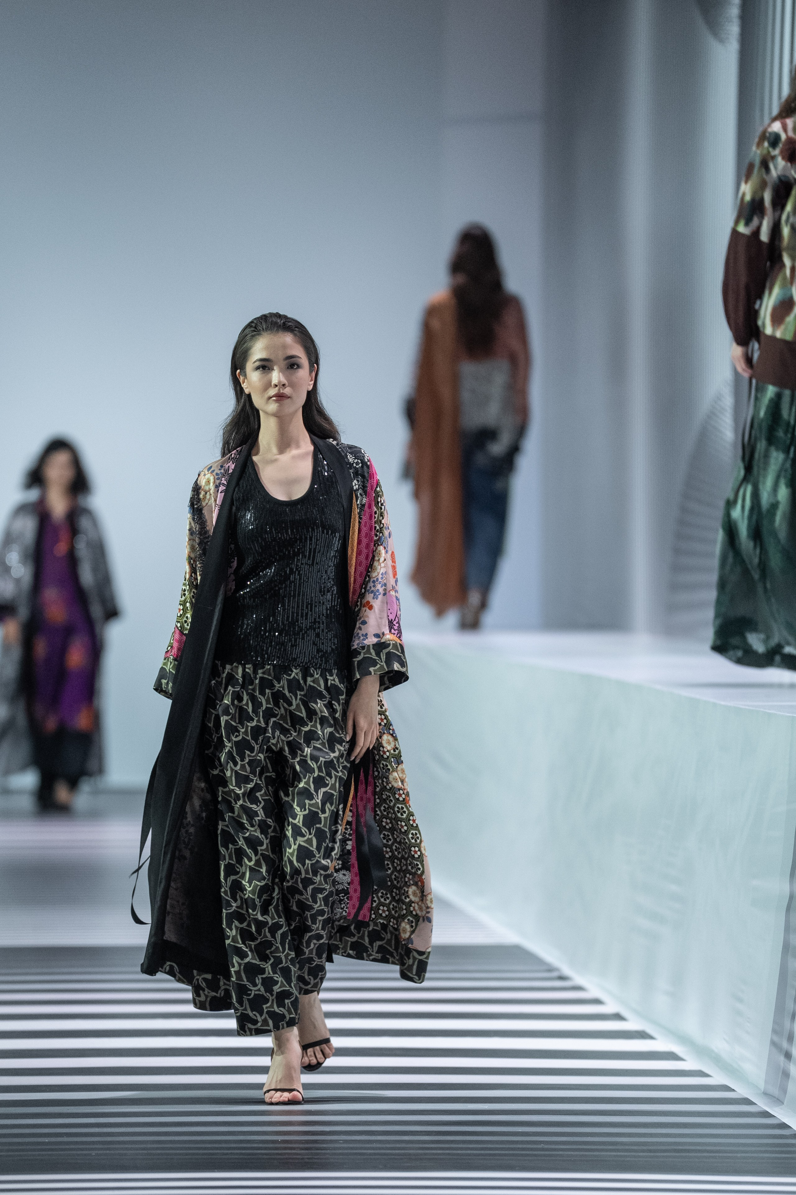 Brad YEARLAN ZHOLDASBEK. Сайт Алматинского НЮ АРТ, будуар и фэшн фотографа Дениса Карпенко