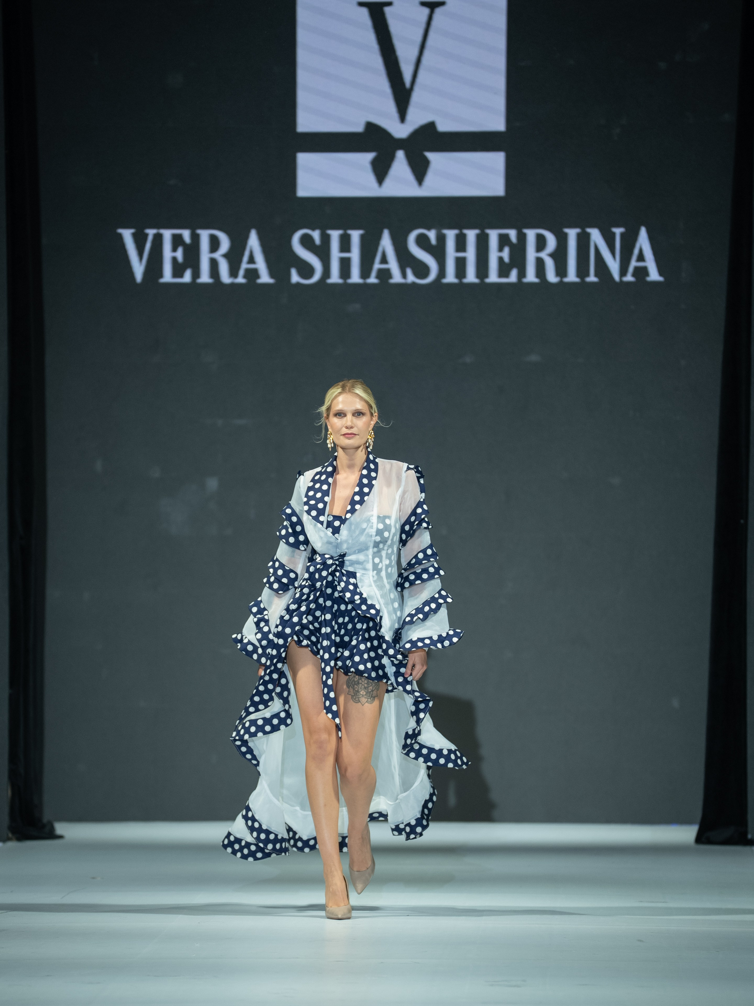 EURASIAN FASHION WEEK Vera Shasherina. Сайт Алматинского НЮ АРТ, будуар и фэшн фотографа Дениса Карпенко