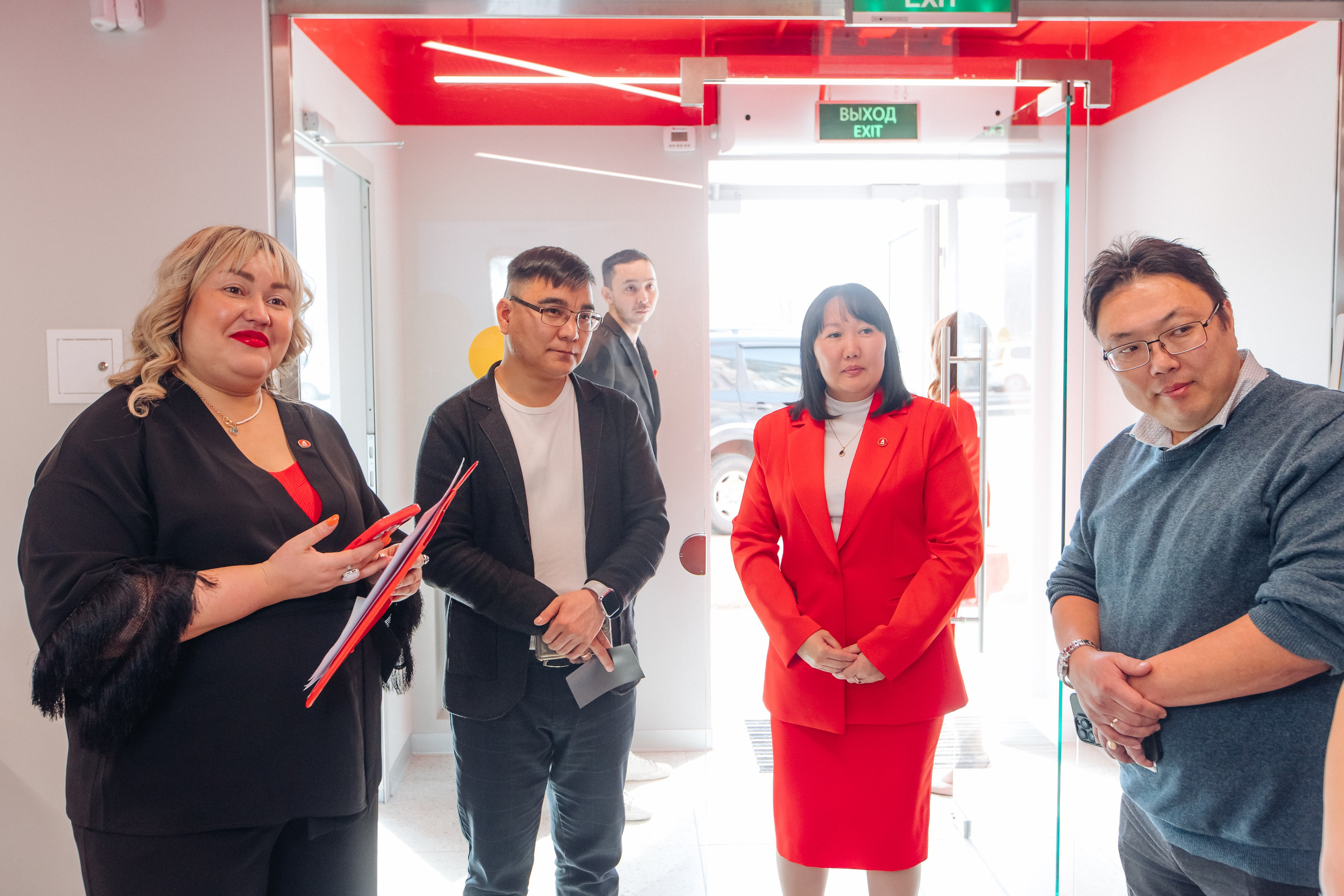 Открытие офиса Алфа банк. Свадебный и семейный фотограф в Улан-Удэ