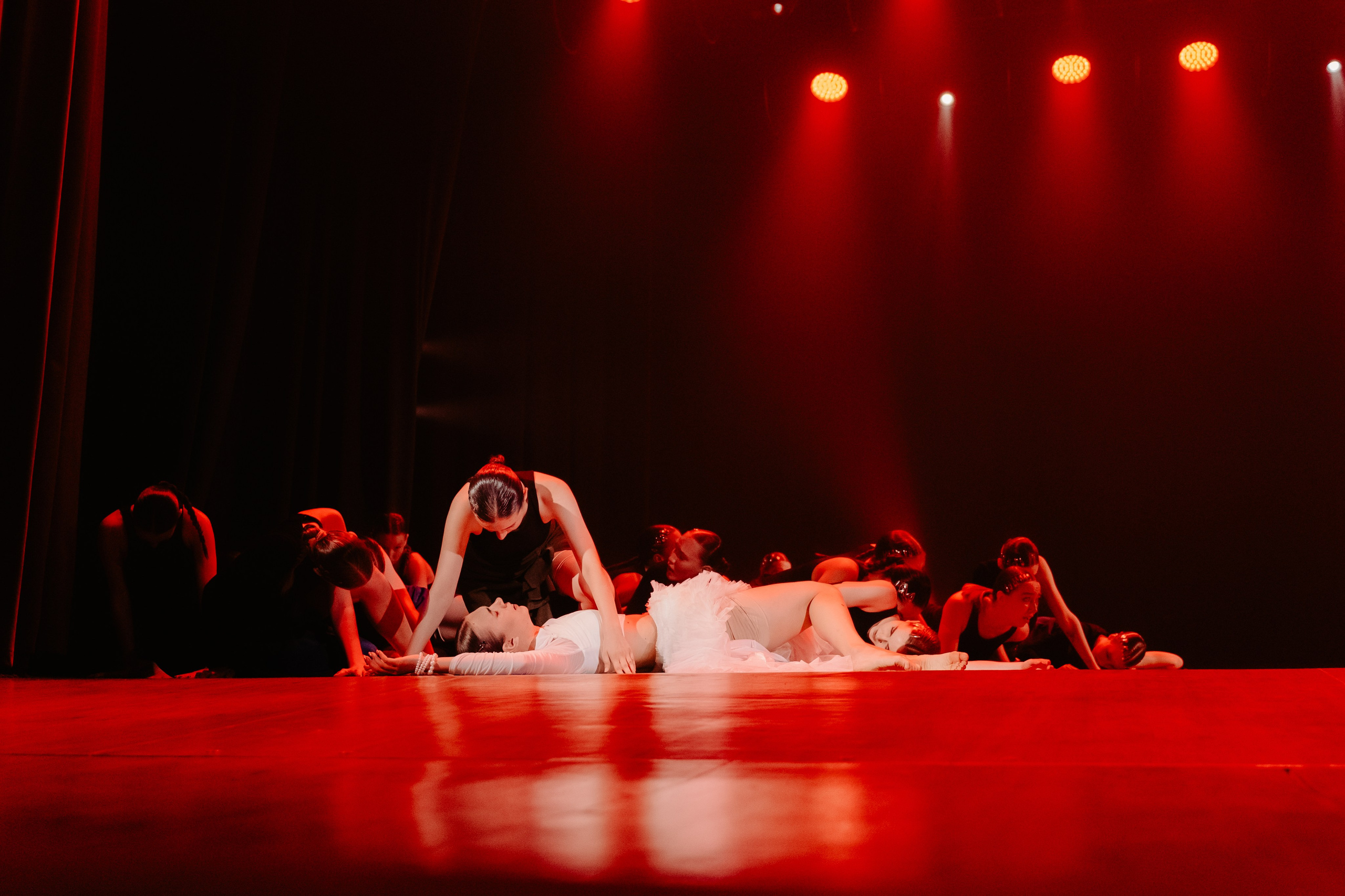 Спектакль «Песнь сирен». Главная