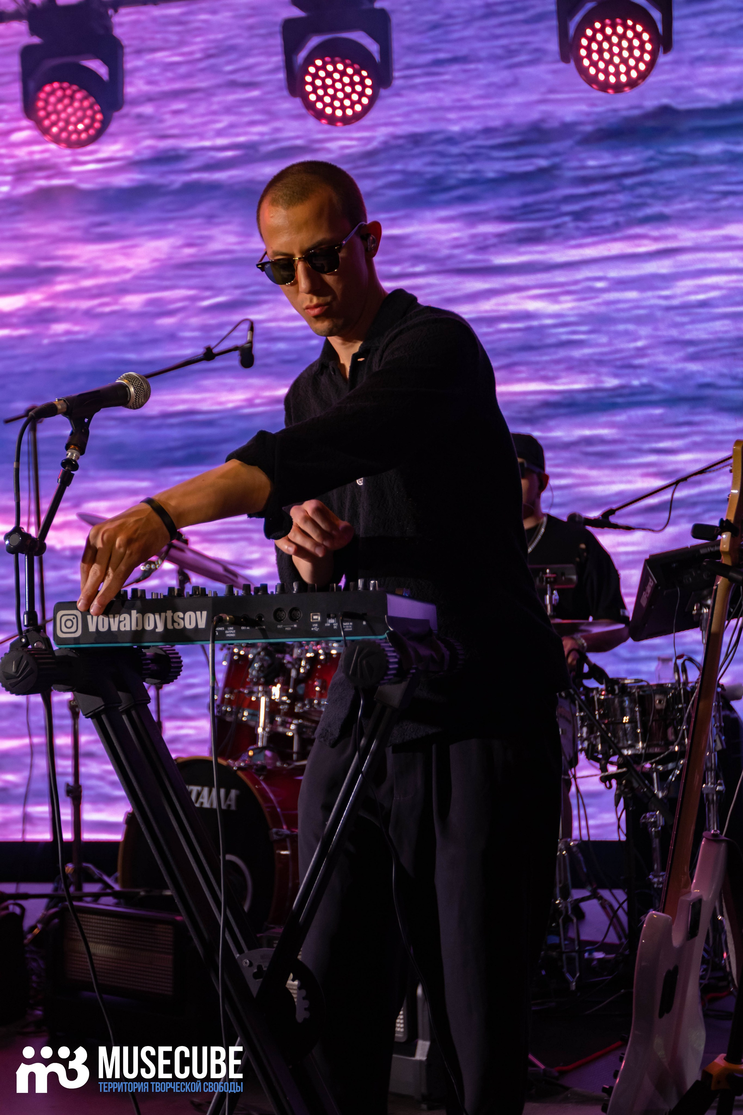 МОТ. Концертный фотограф