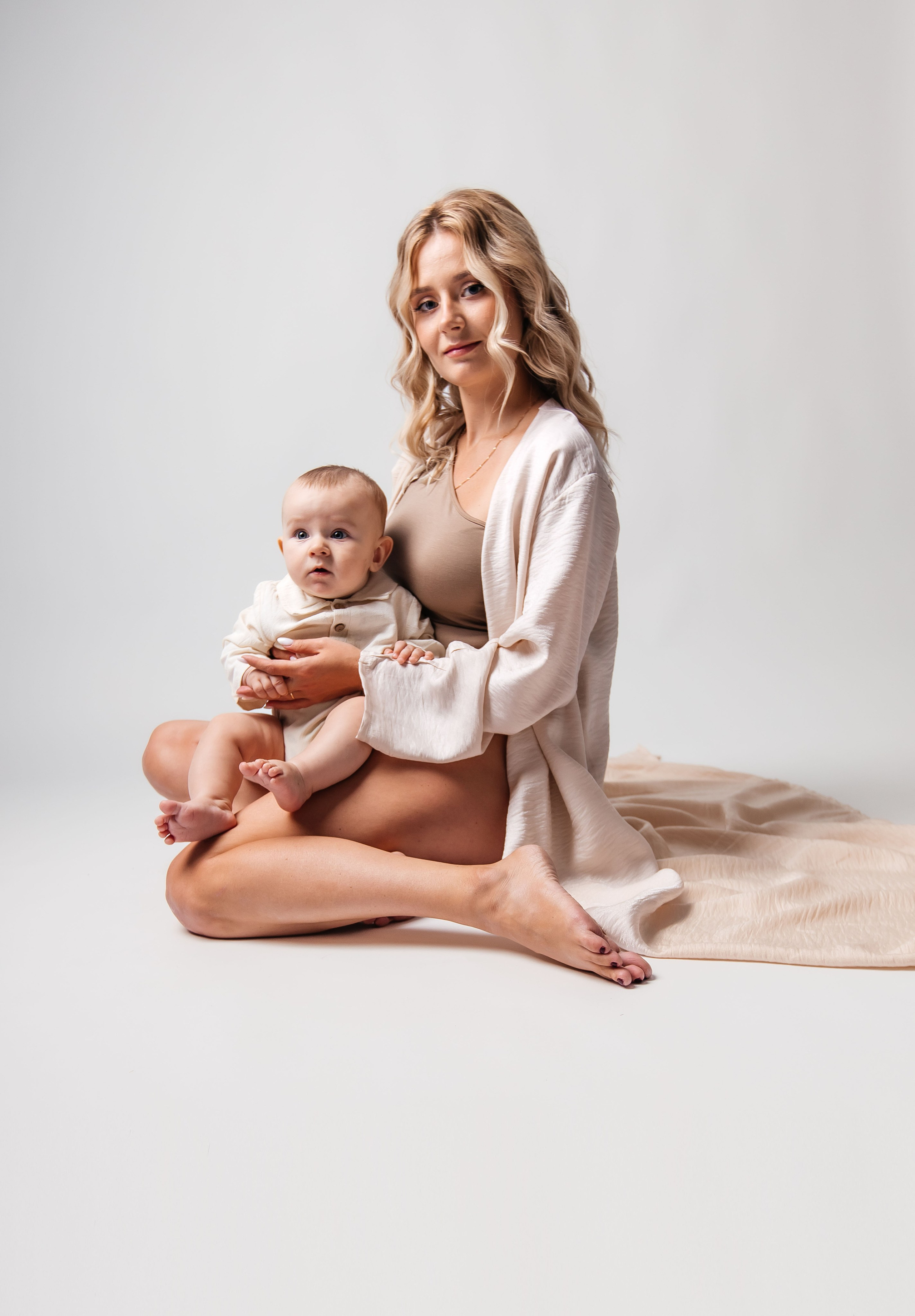 Мама и малыш. Колесникова Татьяна. Фотограф новорожденных Щёлково, Москва, Королев