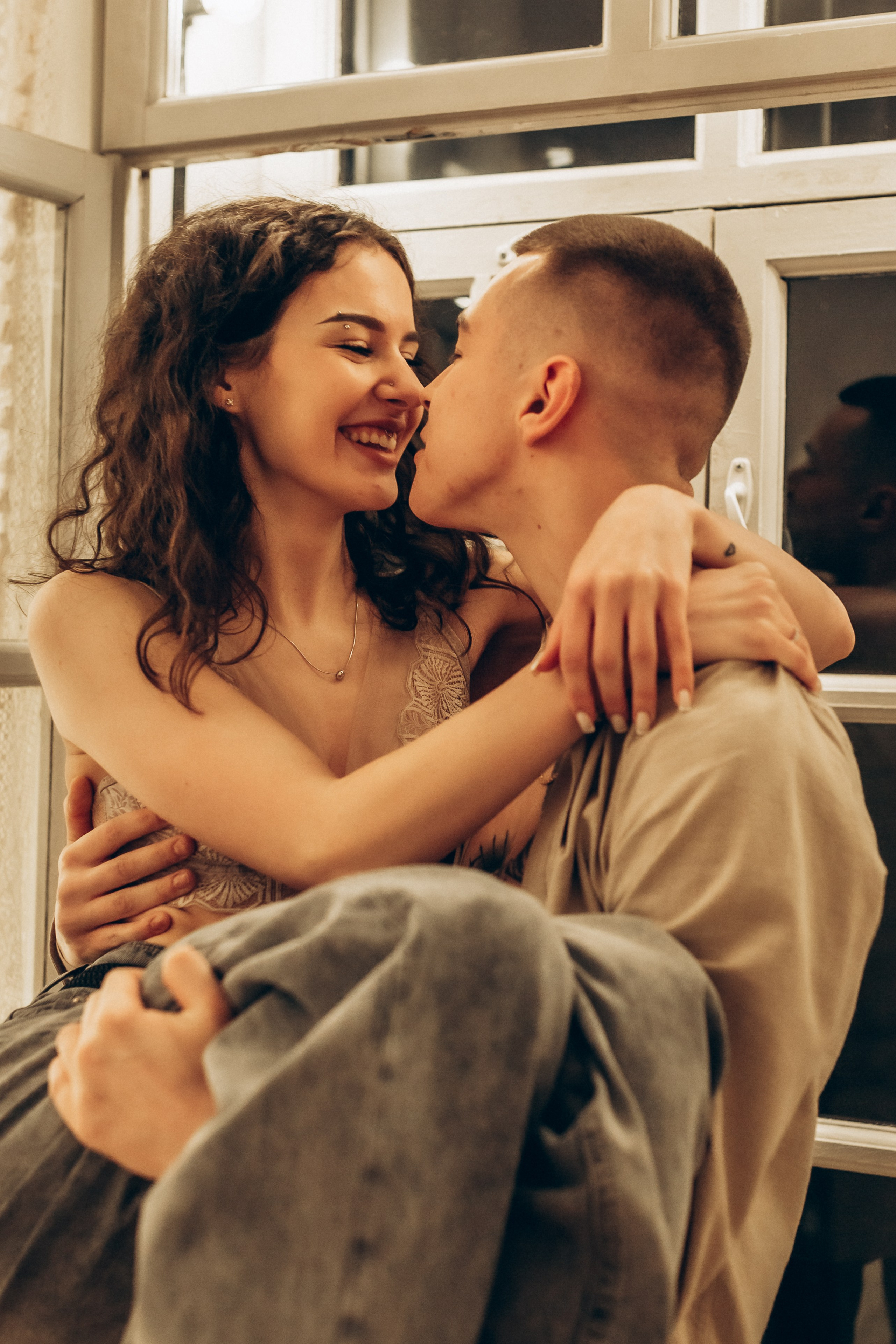 LoveStory Никита и Лиза в студии. Фотограф Санкт-Петербург Князева Елизавета
