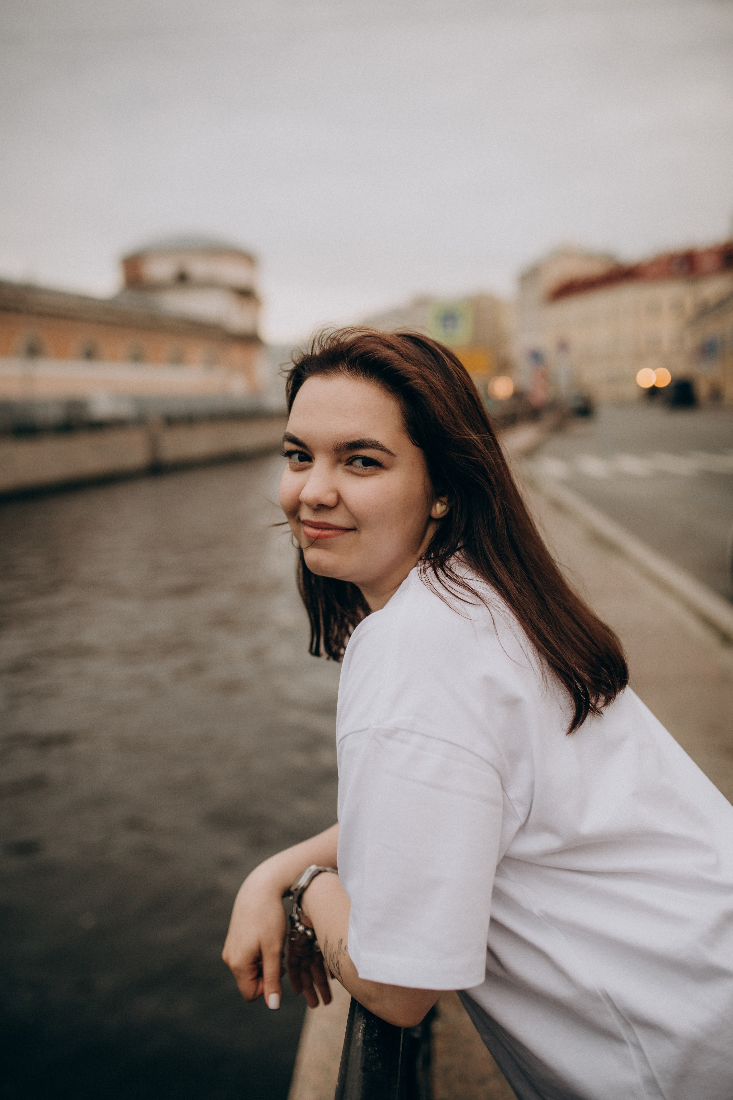 Фотосессия для сестёр: прогулка по Питеру. Фотограф Санкт-Петербург Князева Елизавета