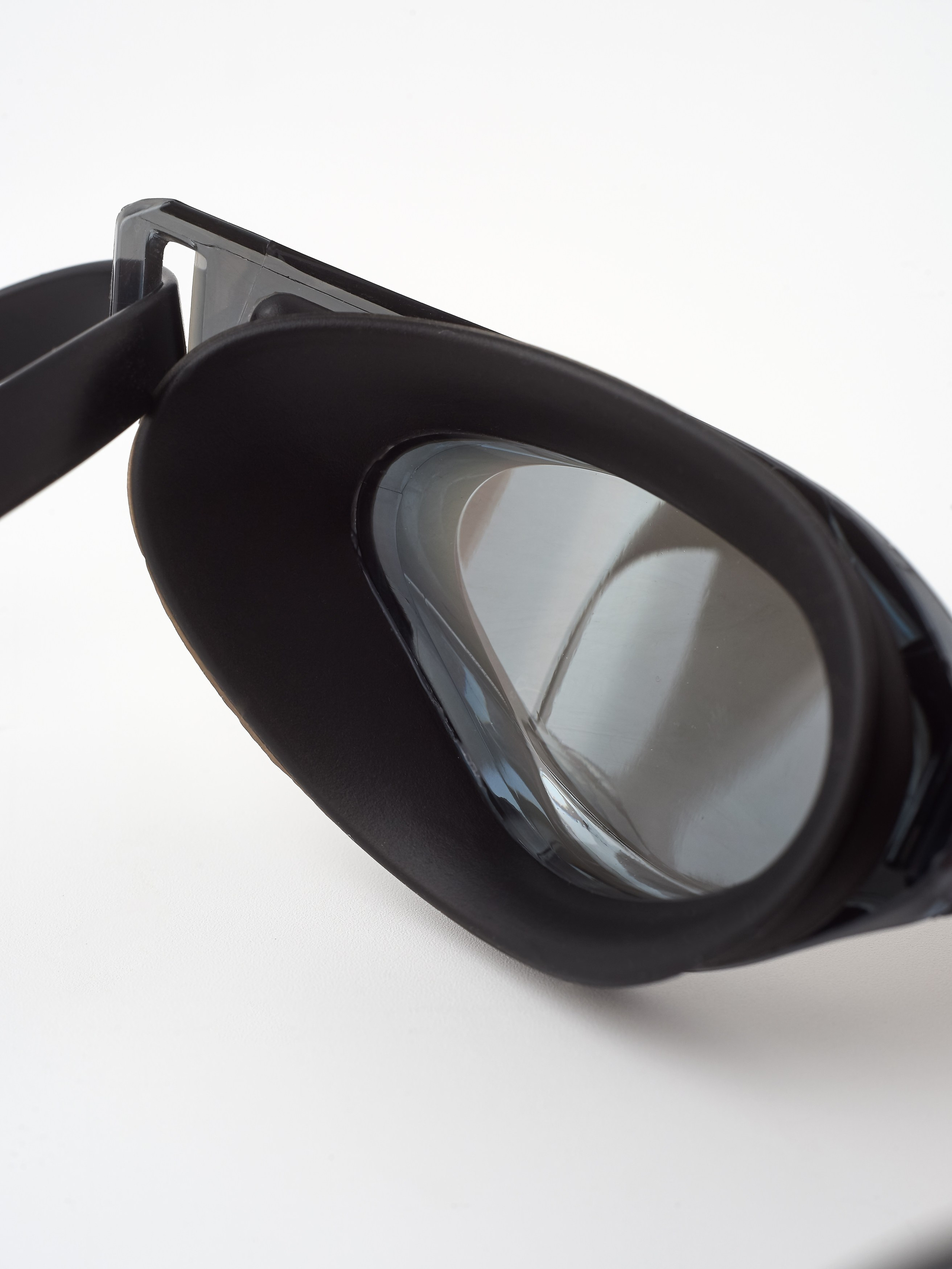 Фотосъемка очков. Предметный фотограф, инфографика и видео в Санкт-Петербурге