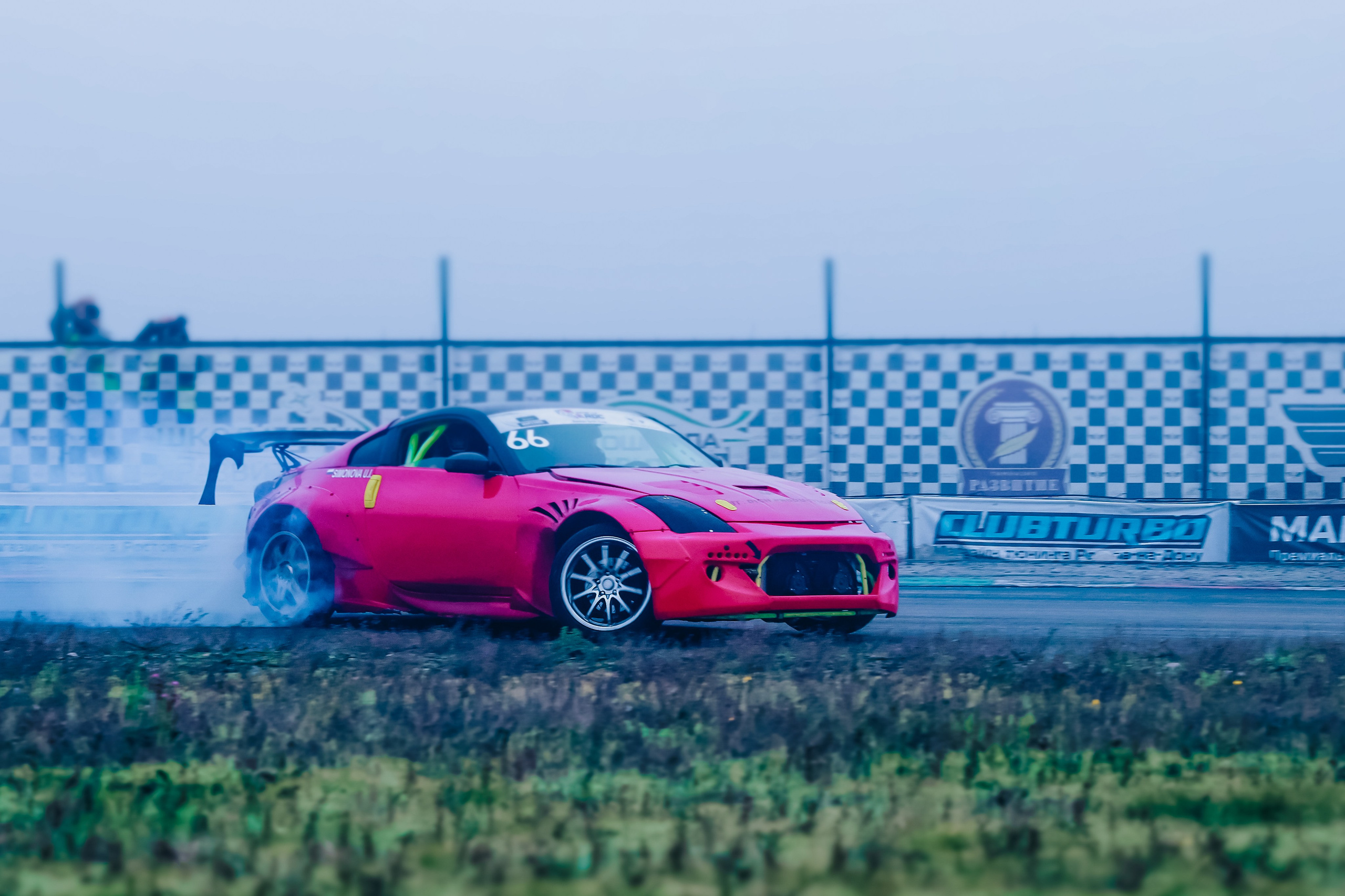 Фотосъёмка профессионального зимнего дрифта в Ростове-на-Дону. Портретный фотограф в Ростове-на-Дону Антон Казарин