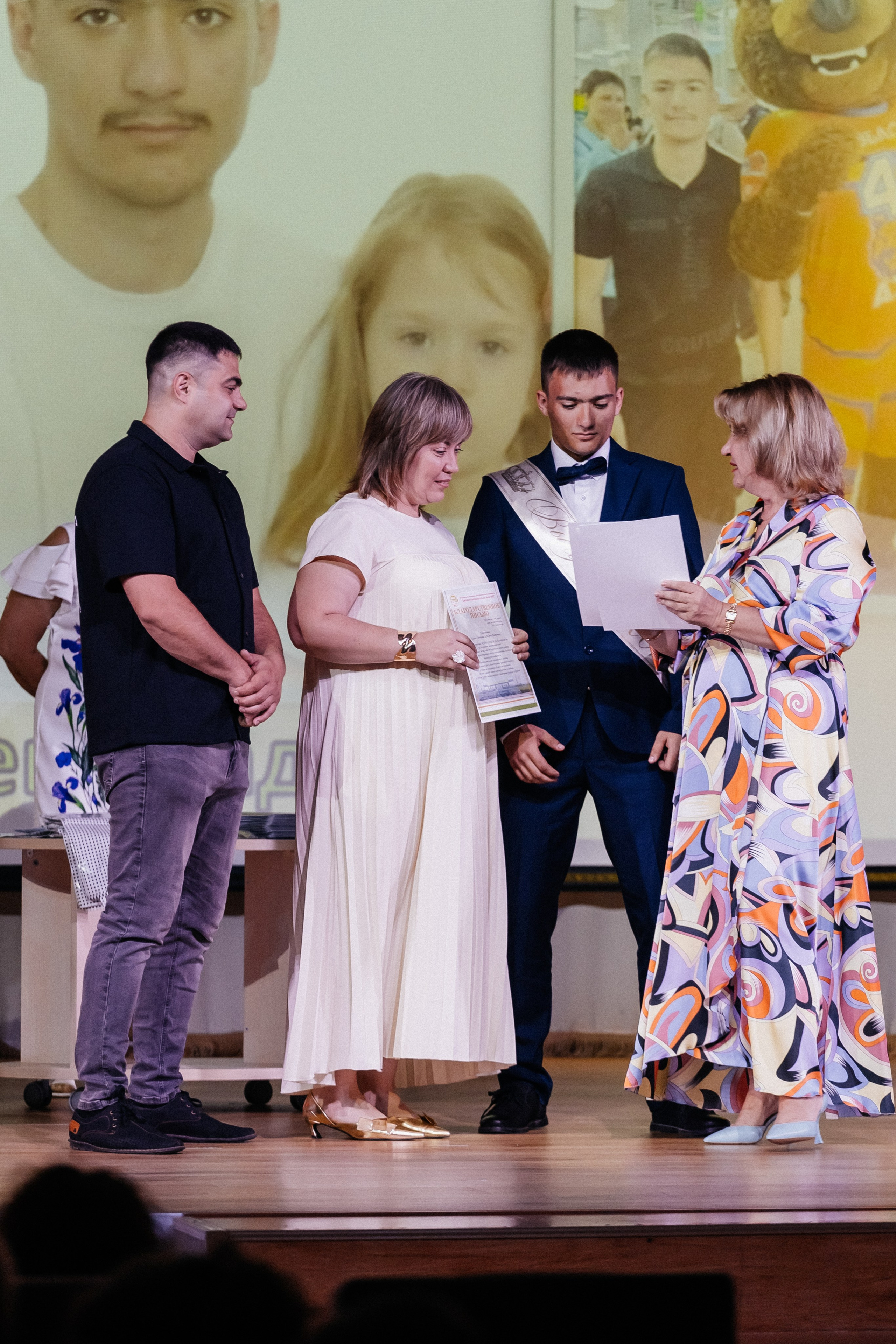 Выпускной 2025. Фотограф Кемерово | Сергей