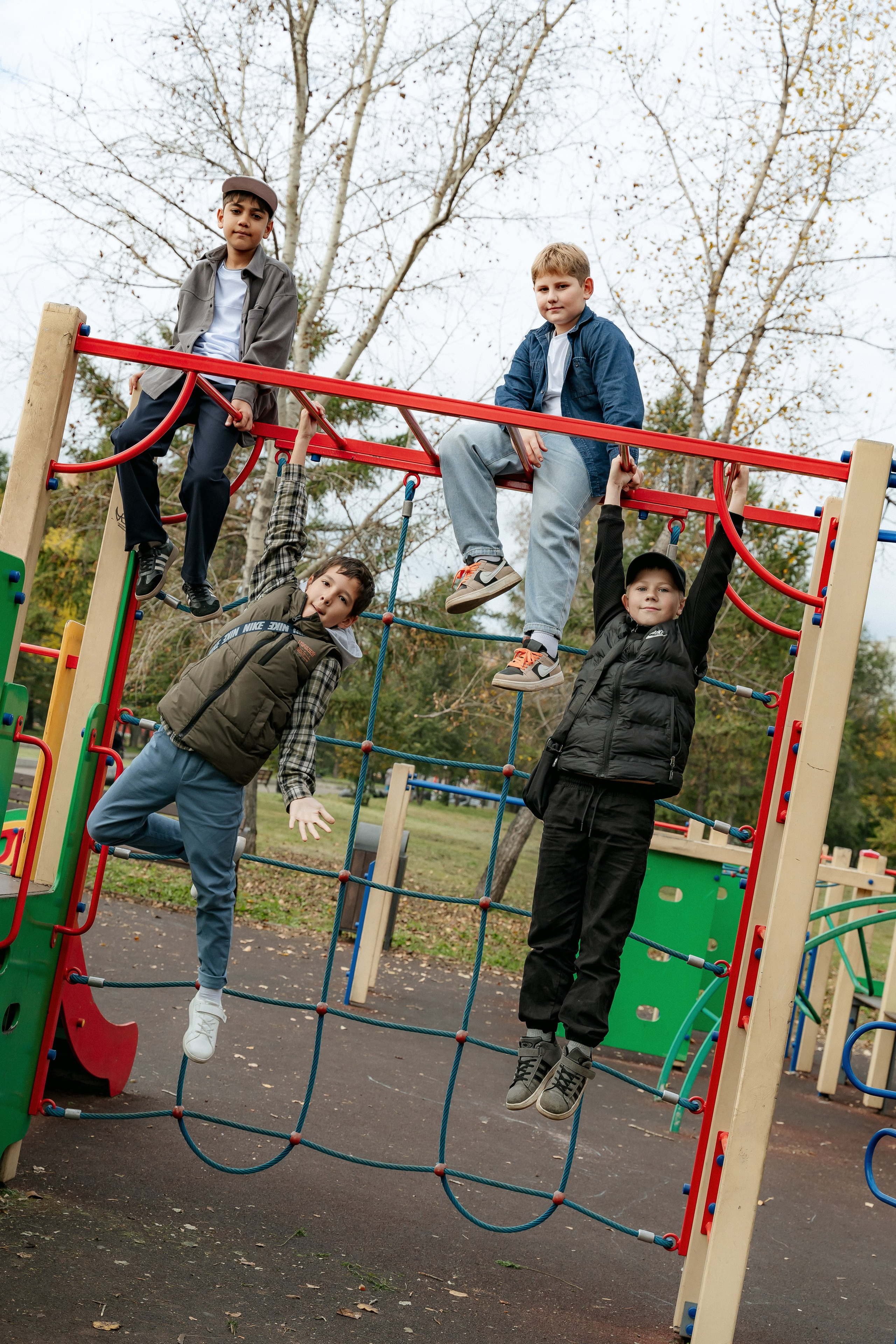 Фотосессия осенью в парке. 4 класс. Фотограф Ким Наталья в Красноярске