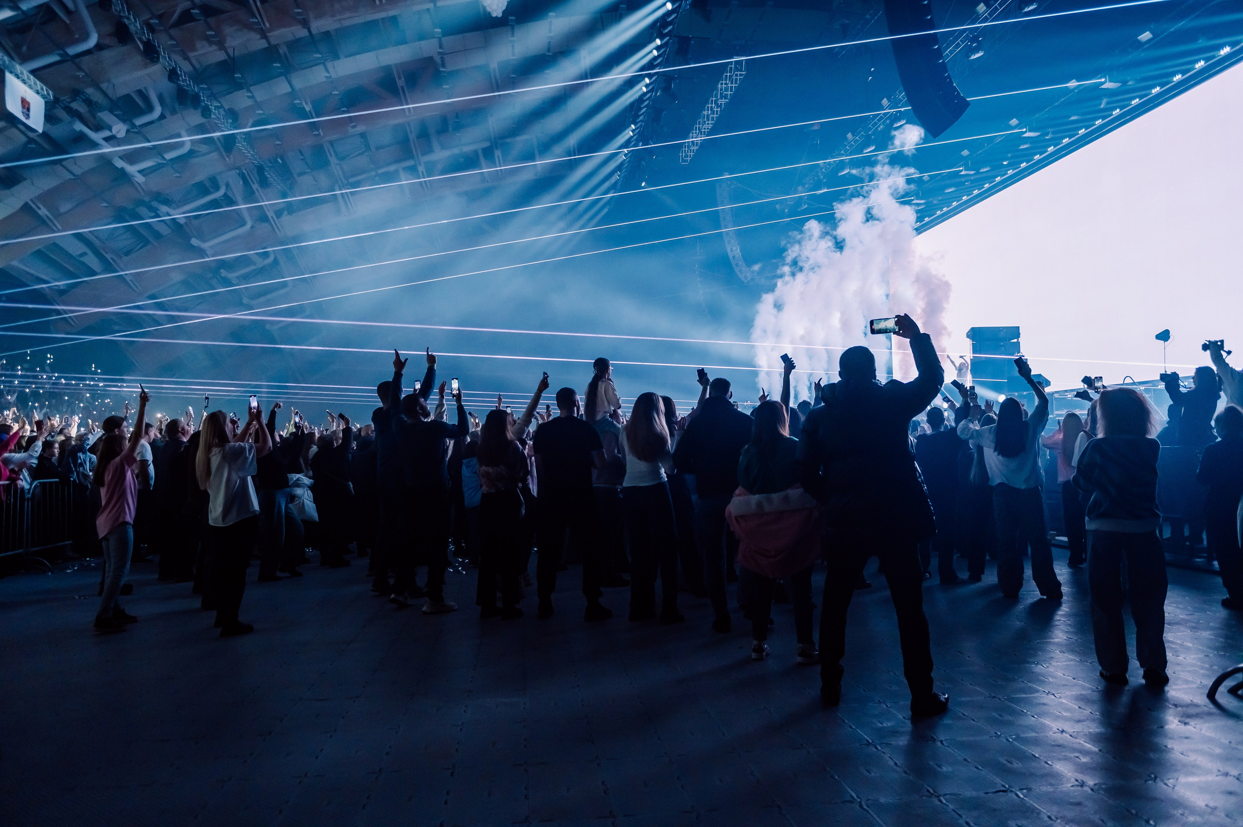 Руки вверх в Ледовом Дворце 15.11.2025. Детский фотограф, семейный фотограф и репортажи в Кемерово
