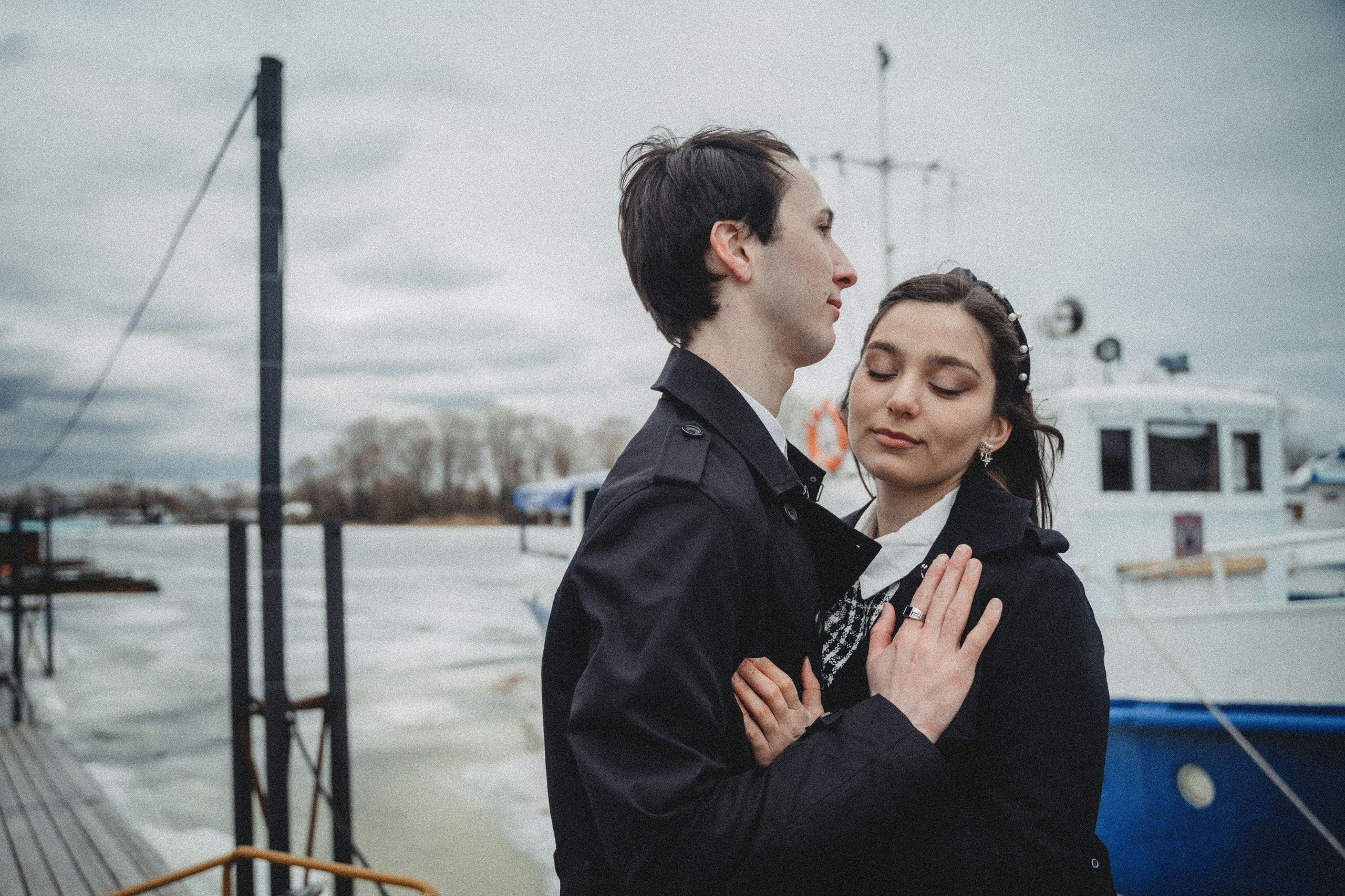 Азат и Маня. Главная