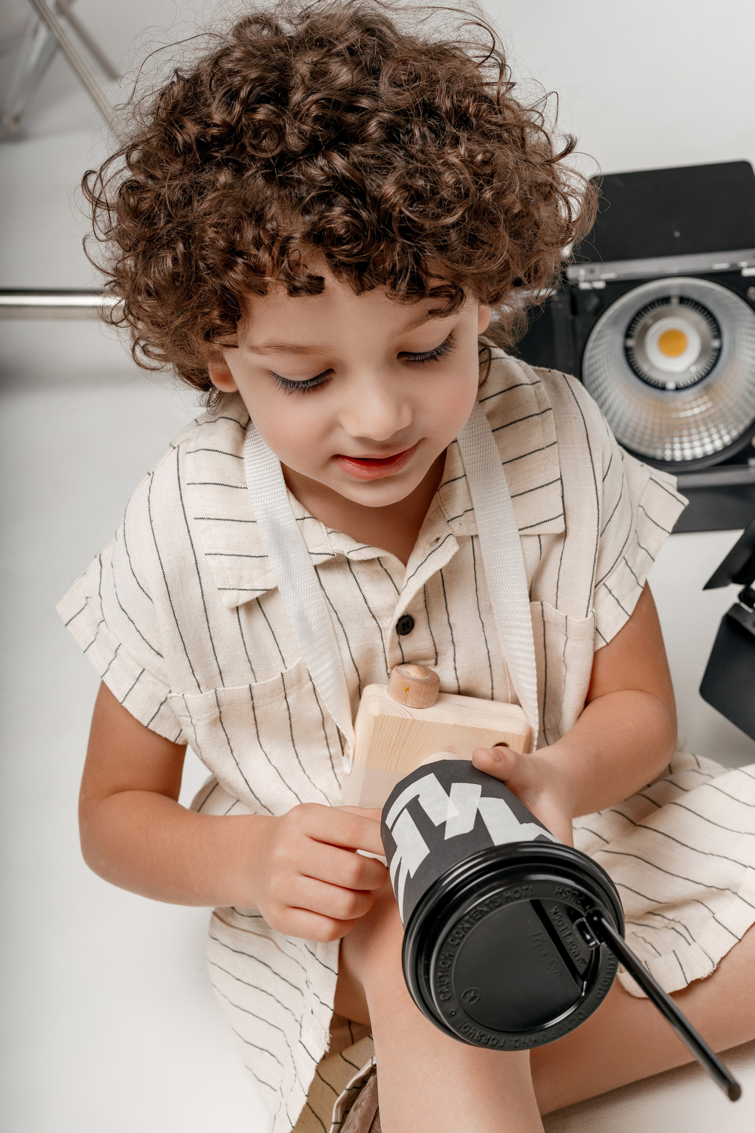 Детская фотосессия Георгия | Профессиональные фотографии в Сочи. Детский студийный фотограф Сочи