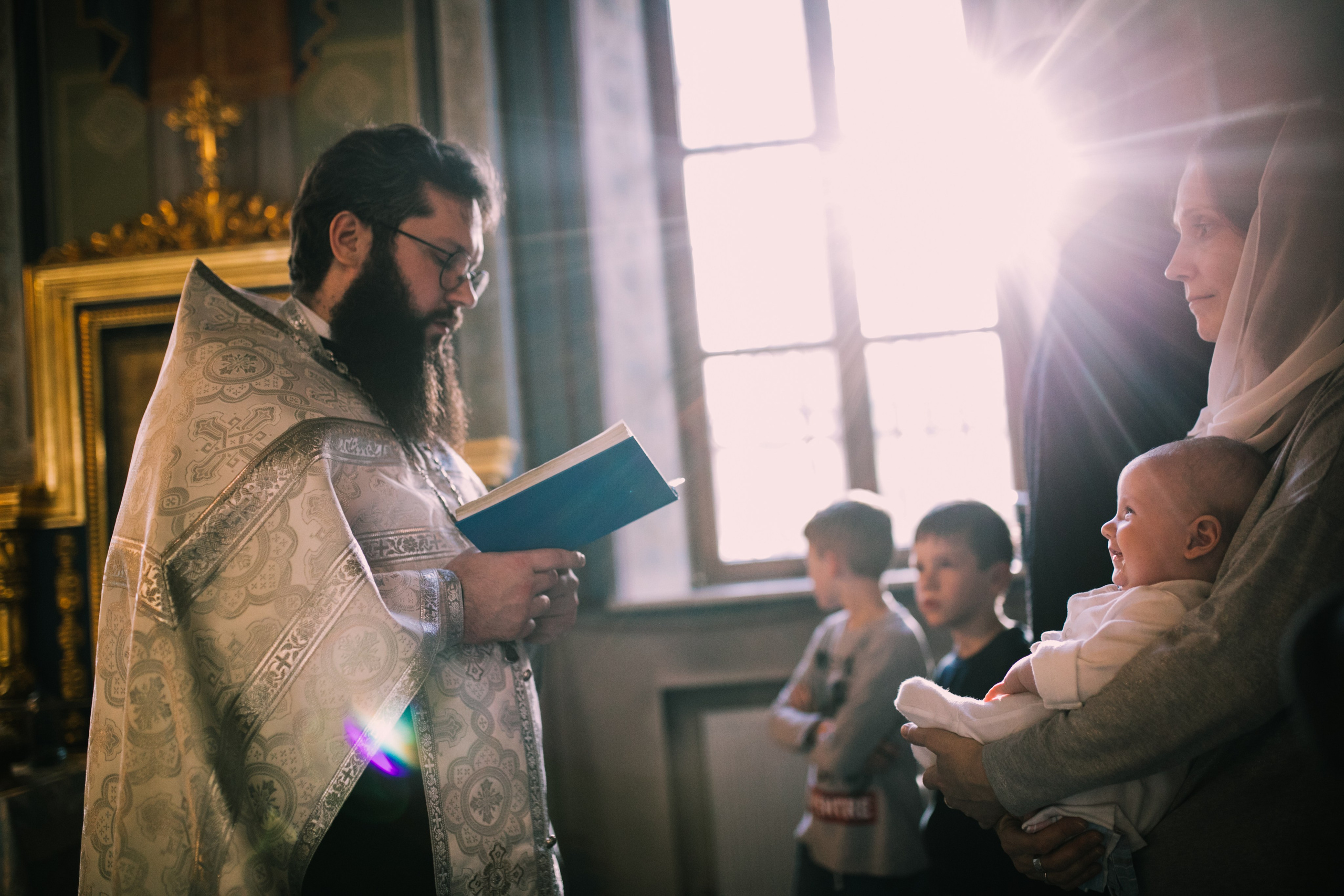 Фотосессия крещения. Фотограф Лебедева Наталья