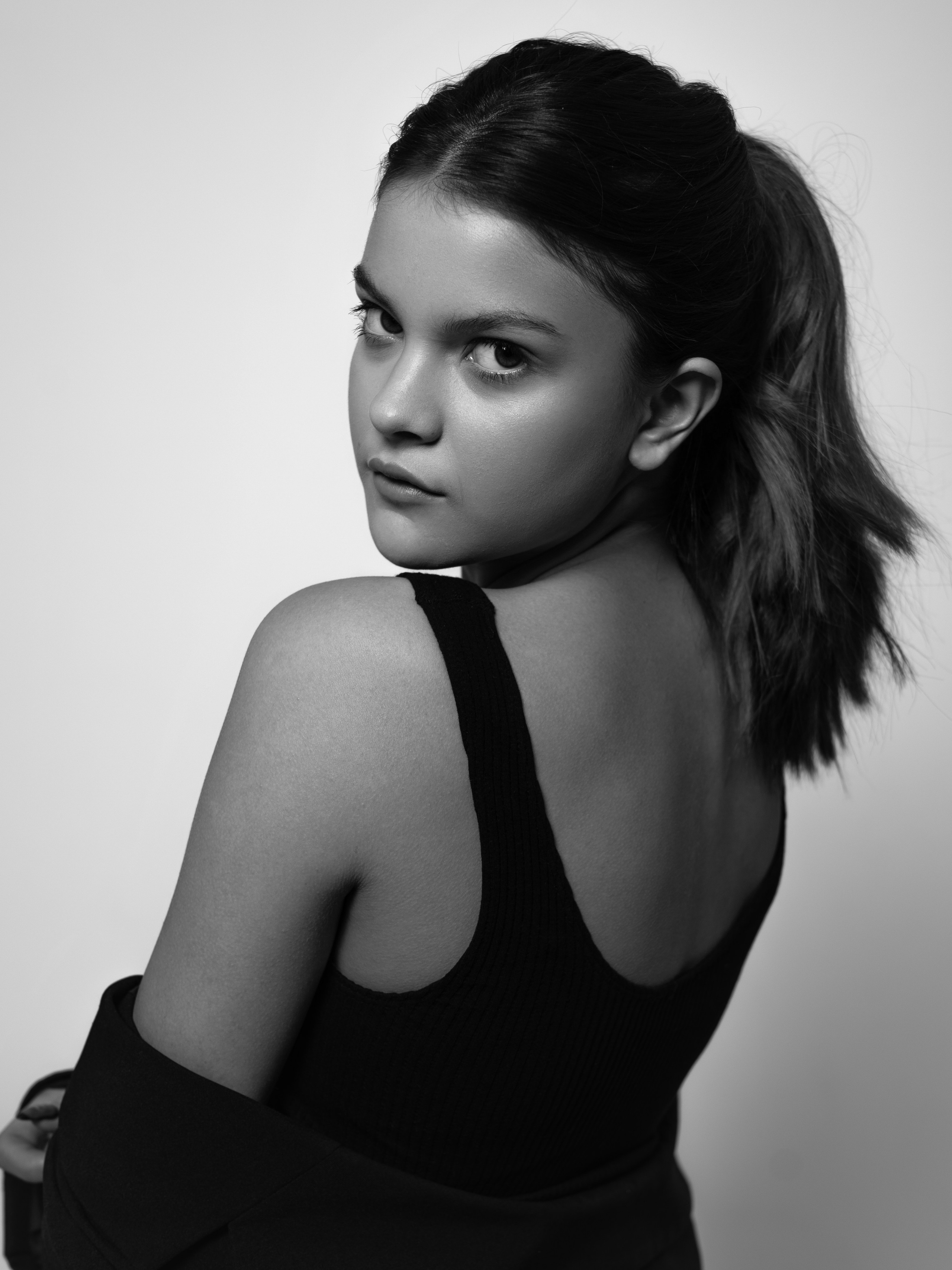 Модельное портфолио. Фотограф Москва Виктория Вишневская актерское / модельное портфолио