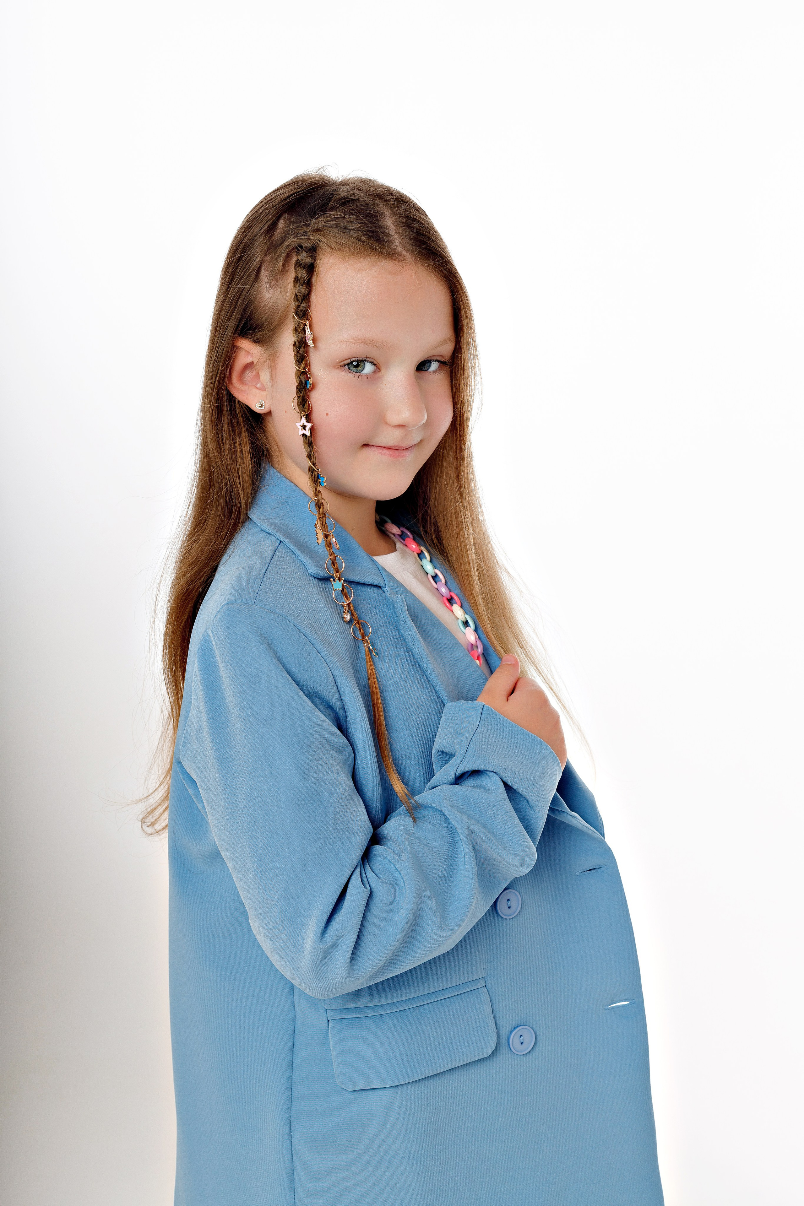 Фотосессия брата и сестры в Сочи от стильного детского фотографа Сочи. Детский студийный фотограф Сочи