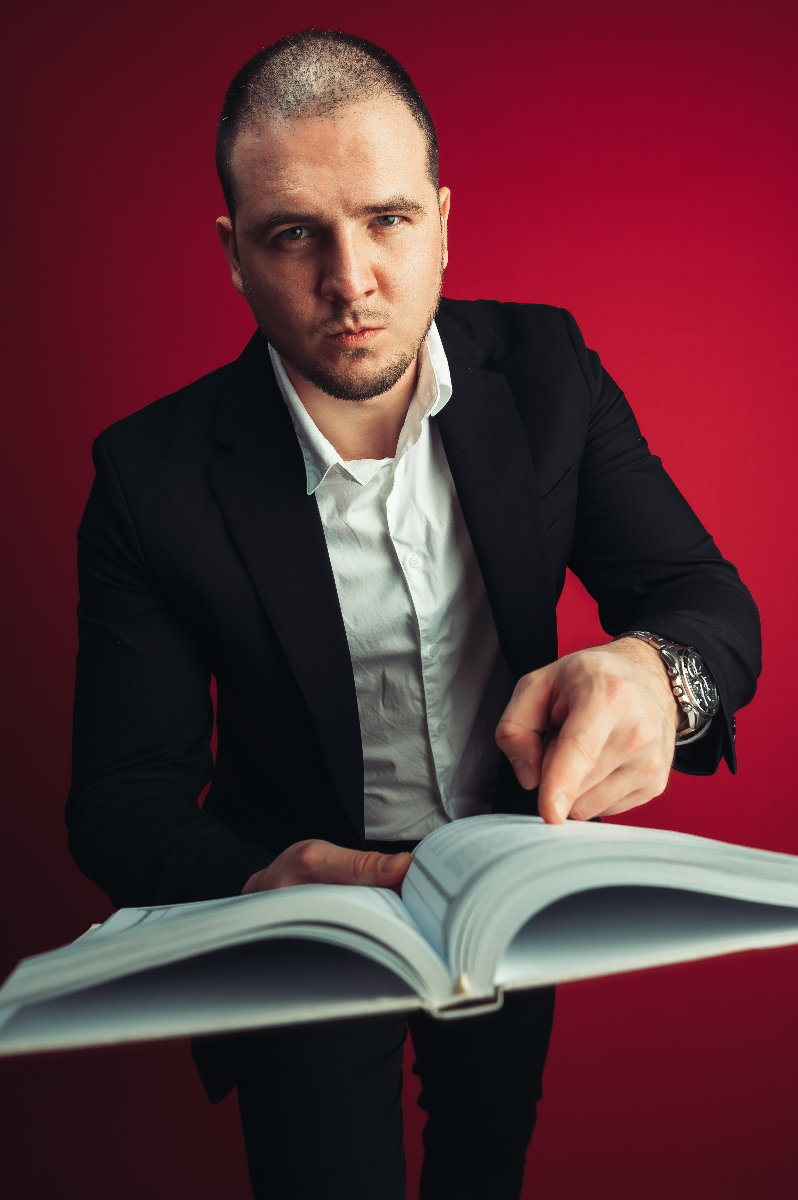 Никита Пустовалов — портретная съёмка. Иван Кубик — фотограф и видеограф