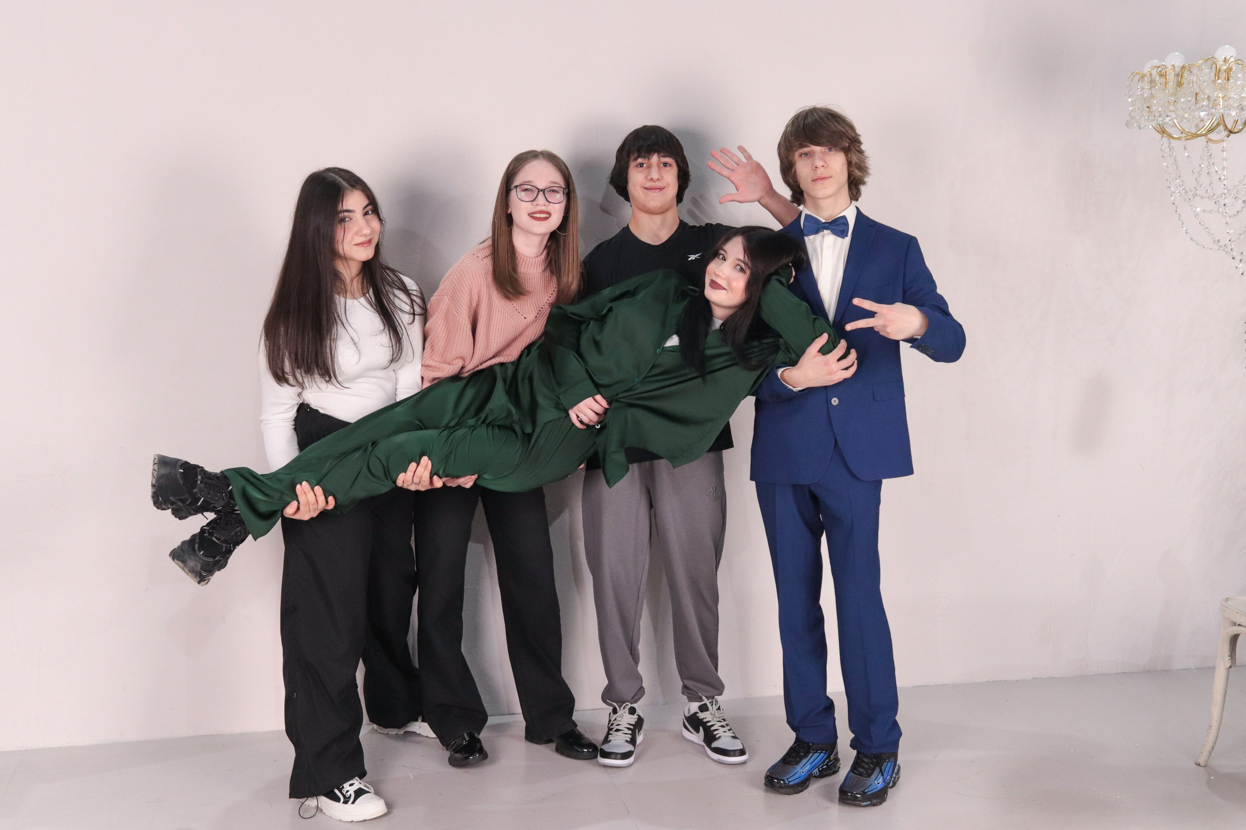 В крутой зелёной студии. Фотограф в Сургуте Брызгунова Анастасия