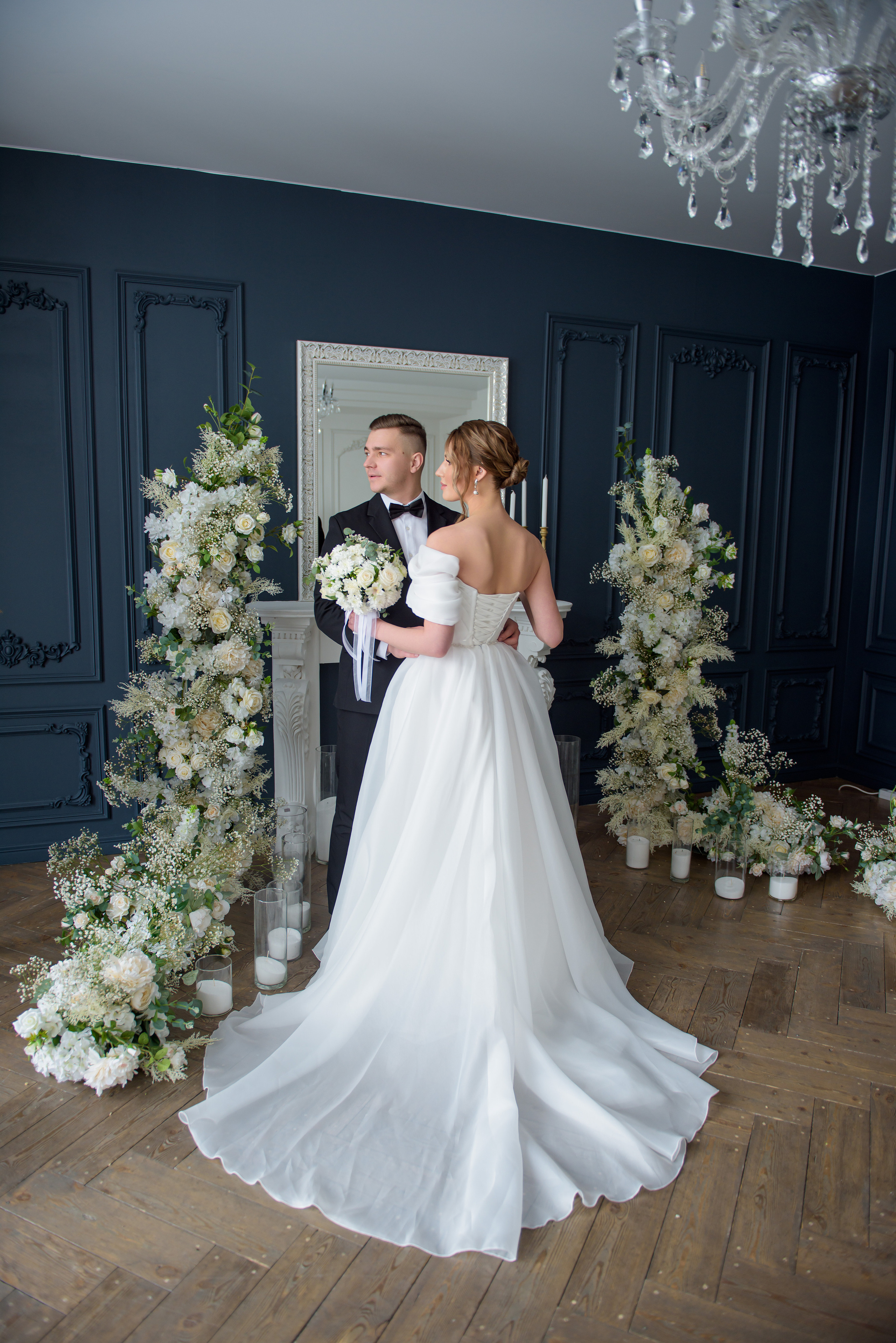 Свадебная студийная фотосессия для Алины. Семейный и свадебный фотограф во Владивостоке