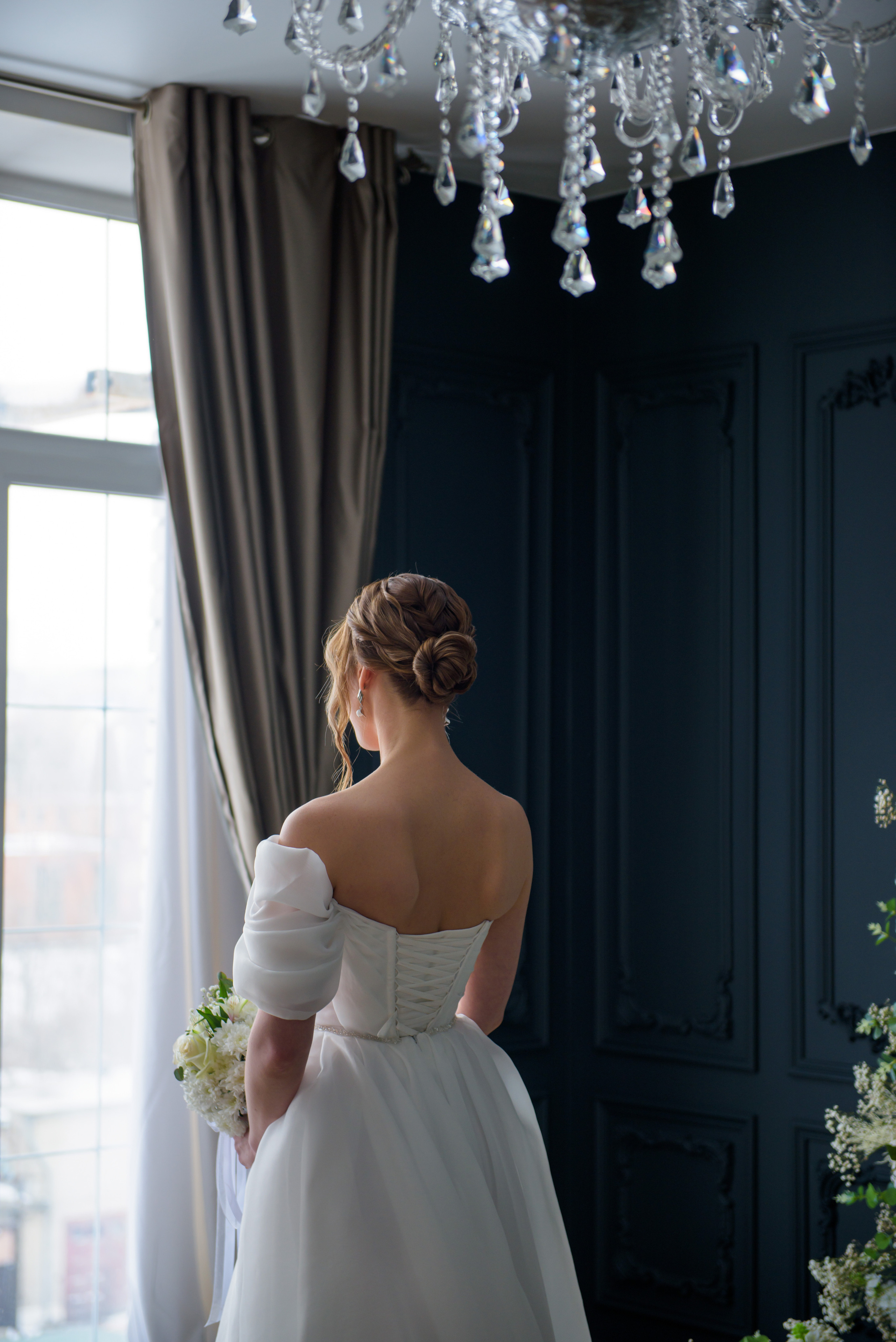 Свадебная студийная фотосессия для Алины. Семейный и свадебный фотограф во Владивостоке