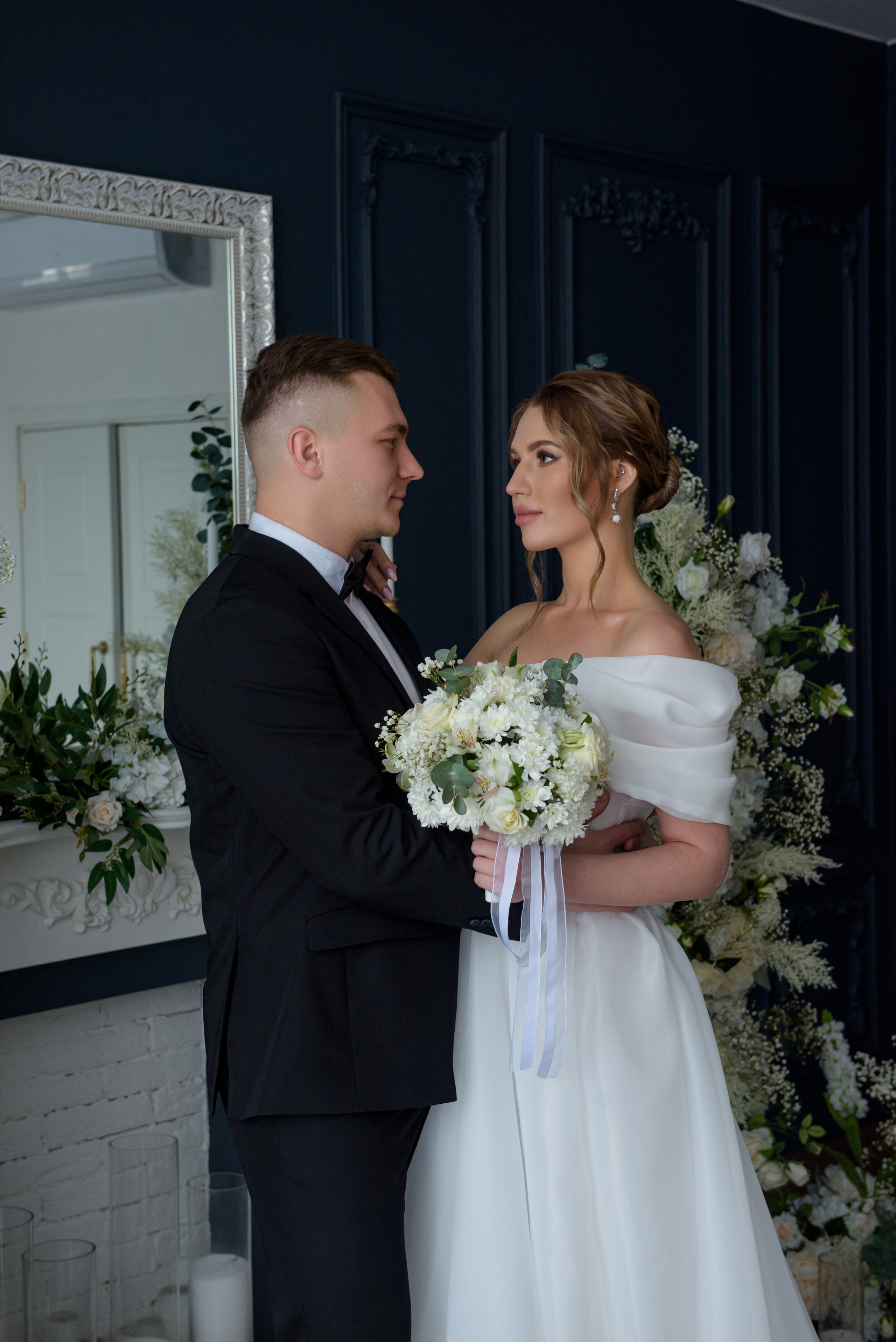 Свадебная студийная фотосессия для Алины. Семейный и свадебный фотограф во Владивостоке