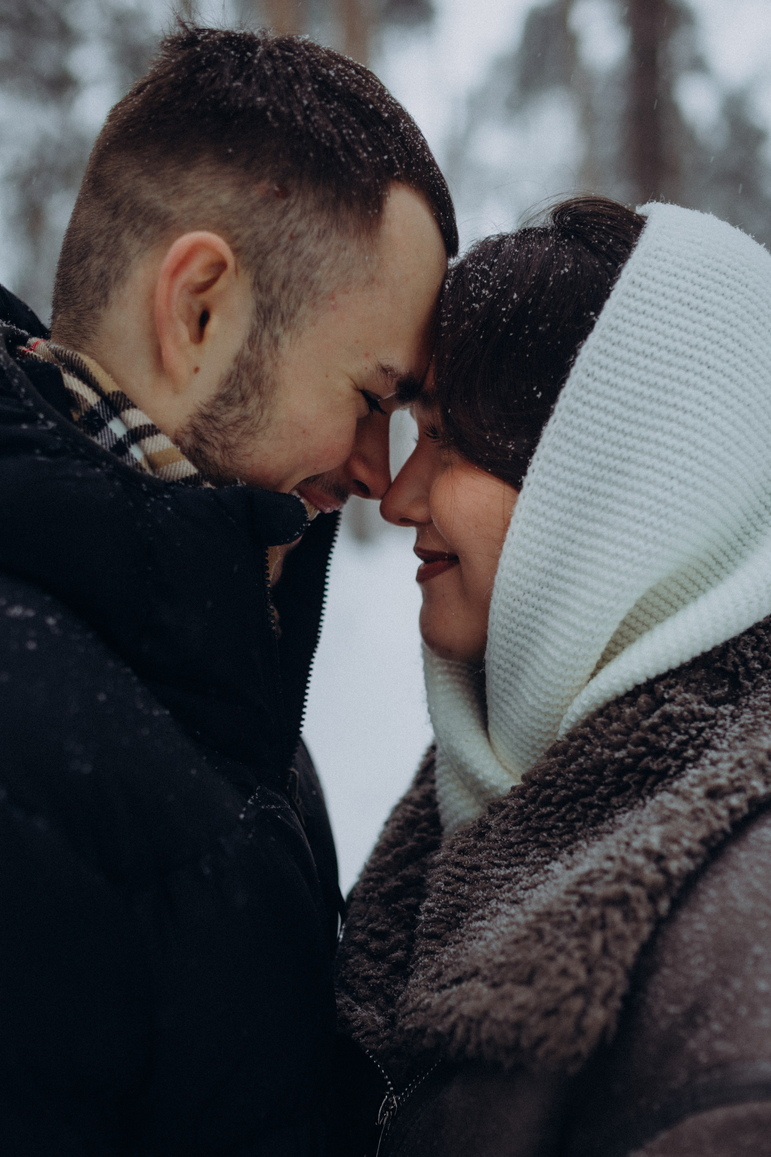 Зимняя лавстори в Москве Лиза и Сева. Семейный фотограф в Москве и Люберцах Юлия Гуськова