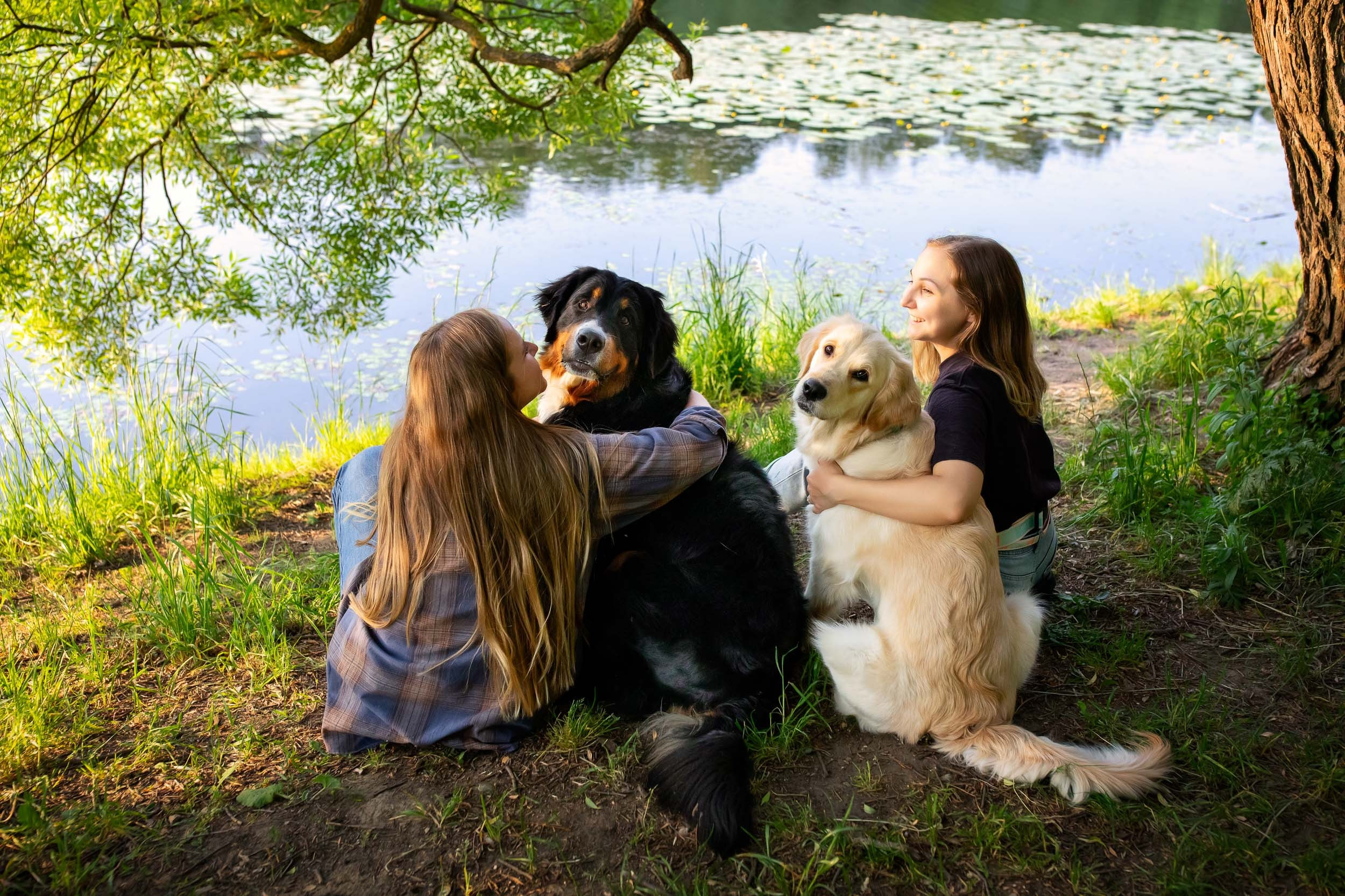 Фотопрогулка для четырех человек с собаками. Фотограф-анималист в Москве и Московской области Татьяна Фролова