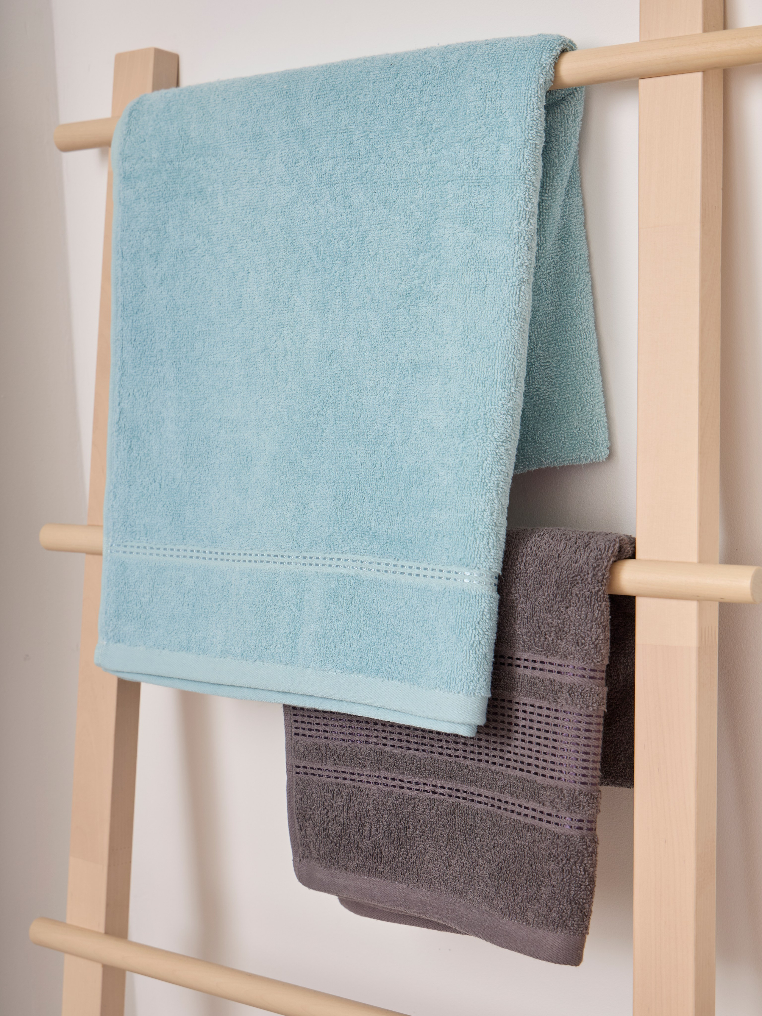 Предметная съемка. Фотопродакшн в СПБ. Сборные съемки для маркетплейсов, брендов, индивидуальный подход