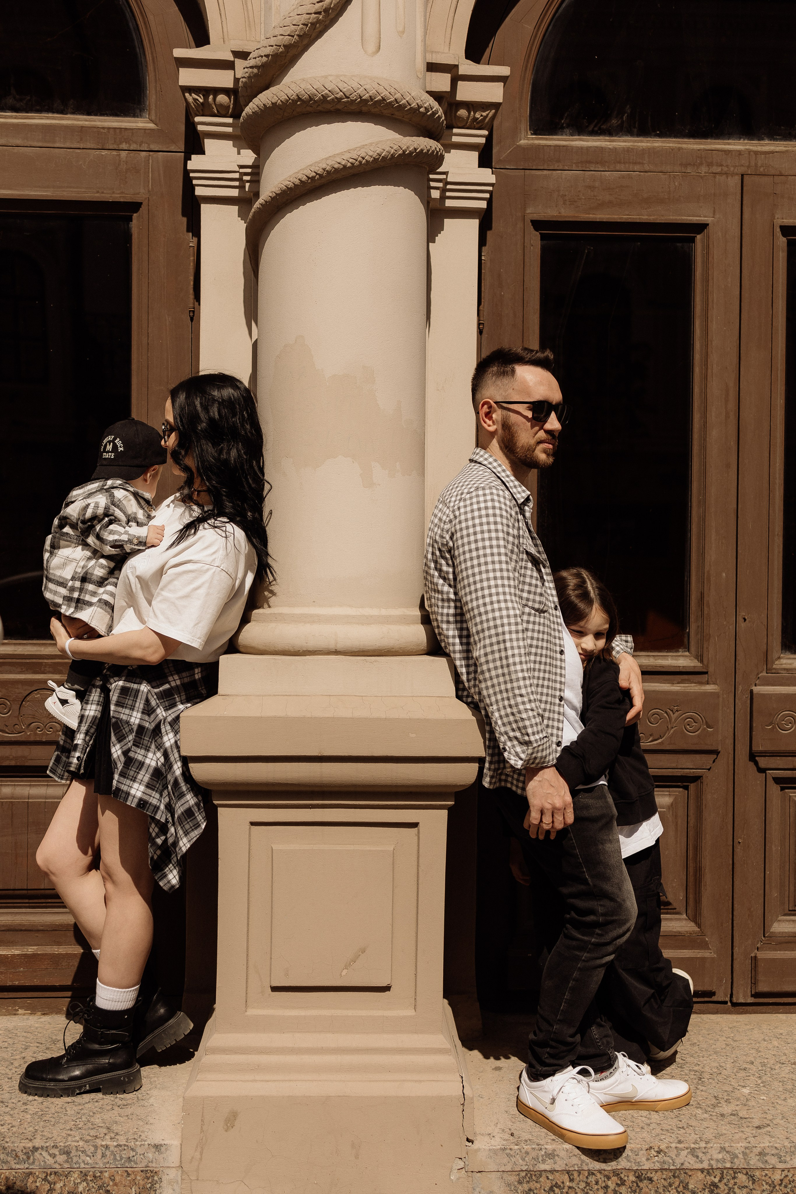 Семейная съемка в городе. Фотографирую семьи, любовь и женский портрет