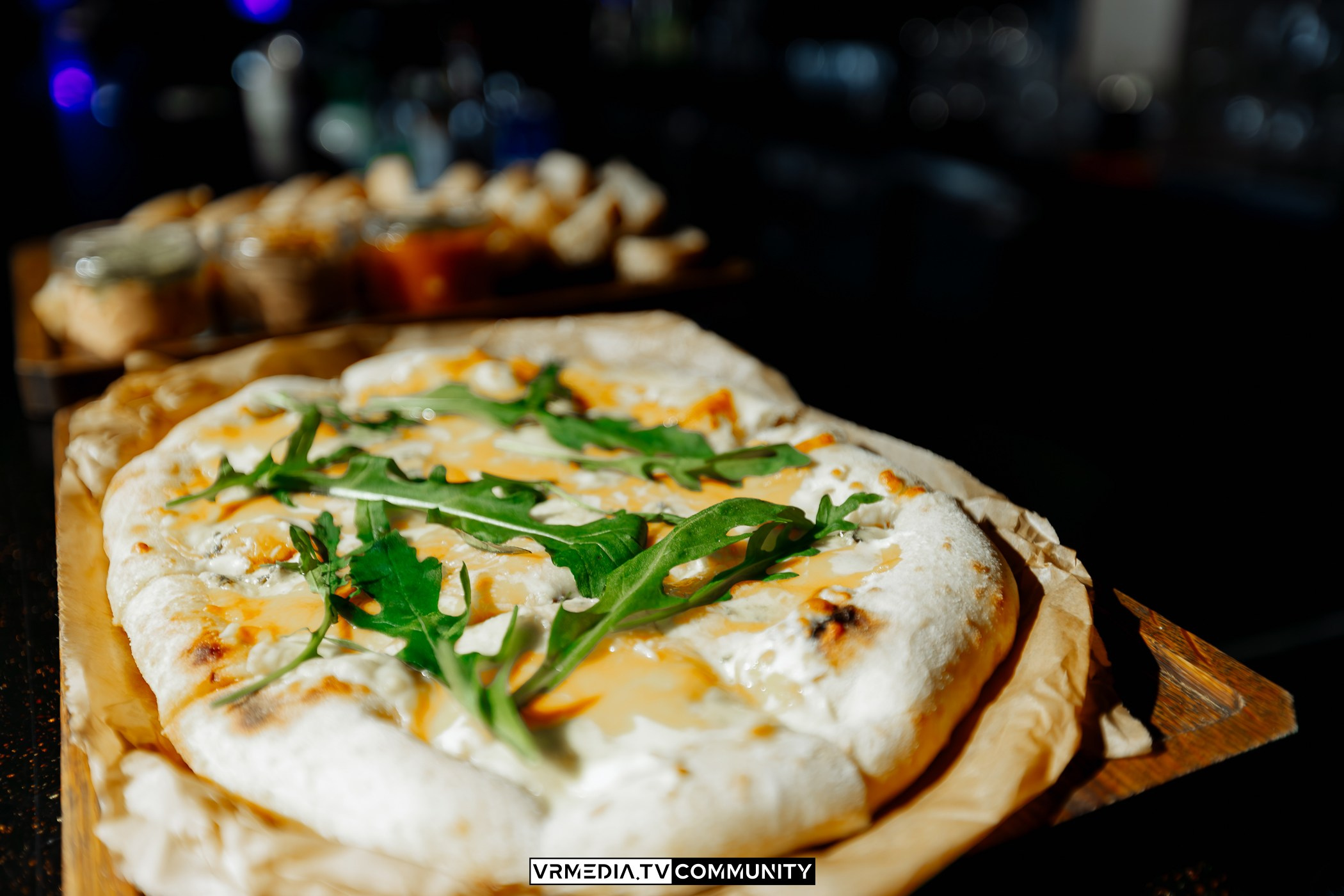 Караоке-бар «Volna»: Friends day или день дружбана