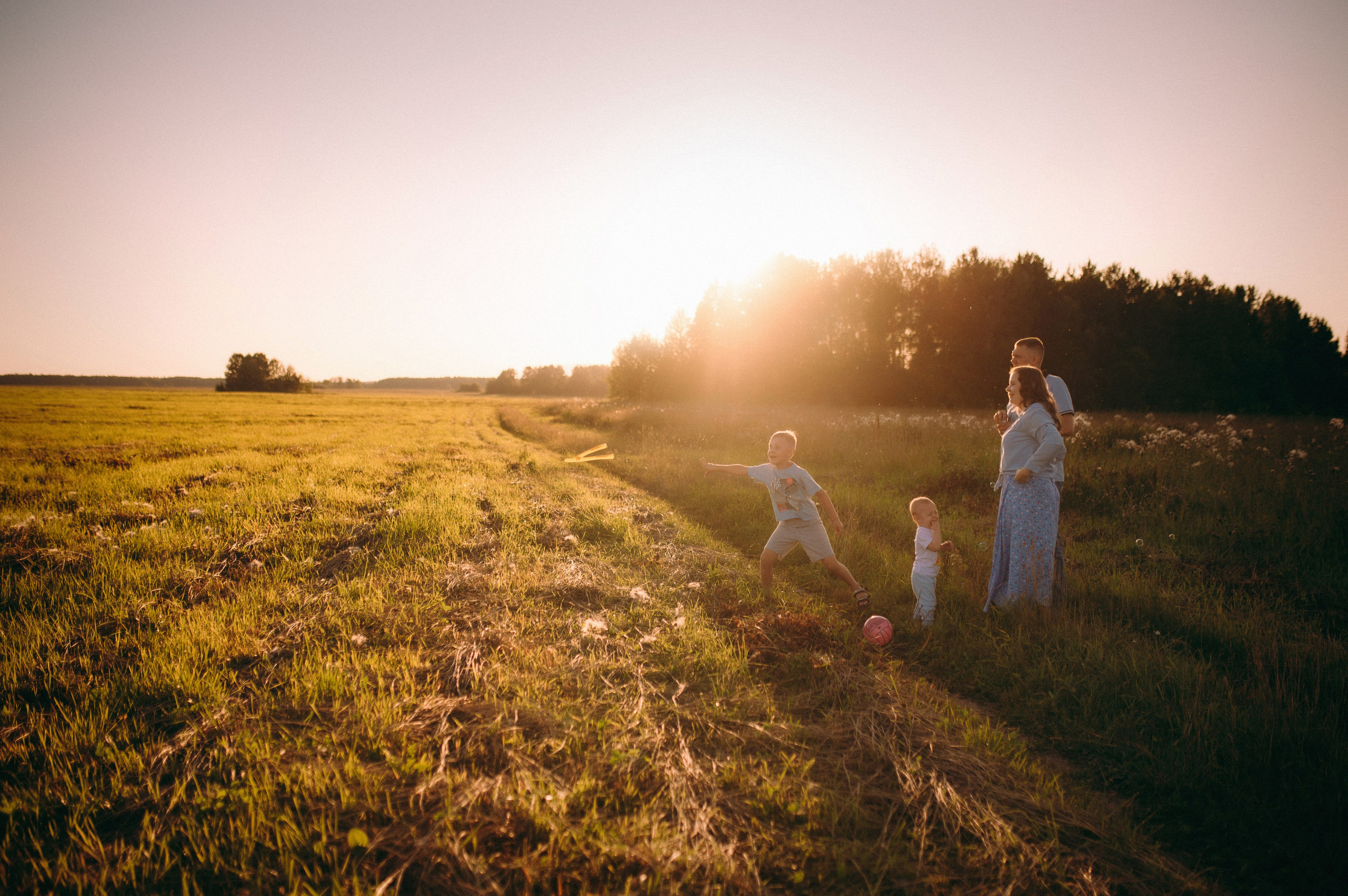 Аня, Алексей, Слава и Дима. Фотограф, г. Лесной Свердловской области