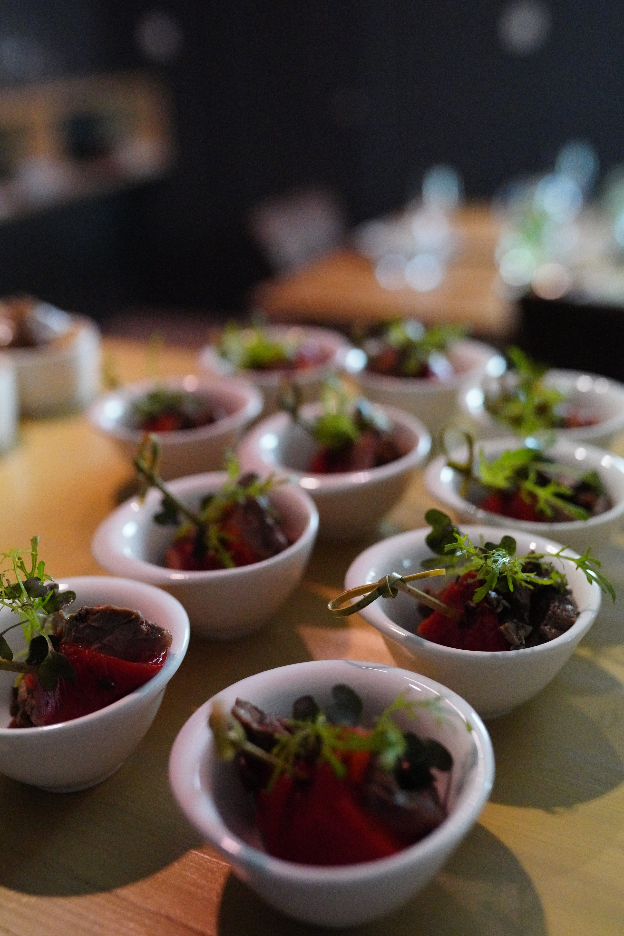 Традиция кейтеринг. Фотограф в Иркутске на все важные случаи жизни