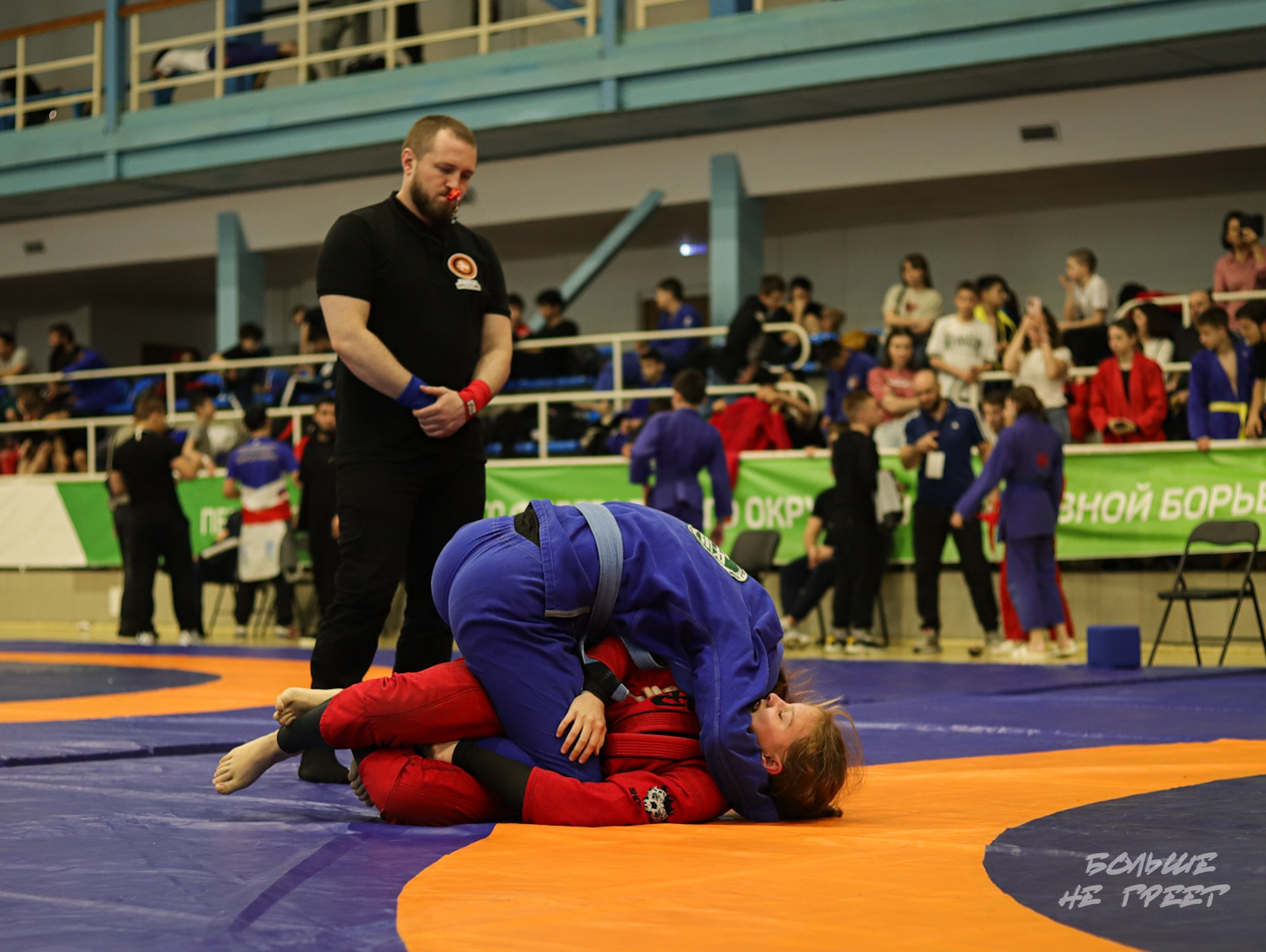 ПЕРВЕНСТВО УРФО ПО СПОРТИВНОЙ БОРЬБЕ ГРЭППЛИНГ И ГРЭППЛИНГ-ГИ. Больше не греет