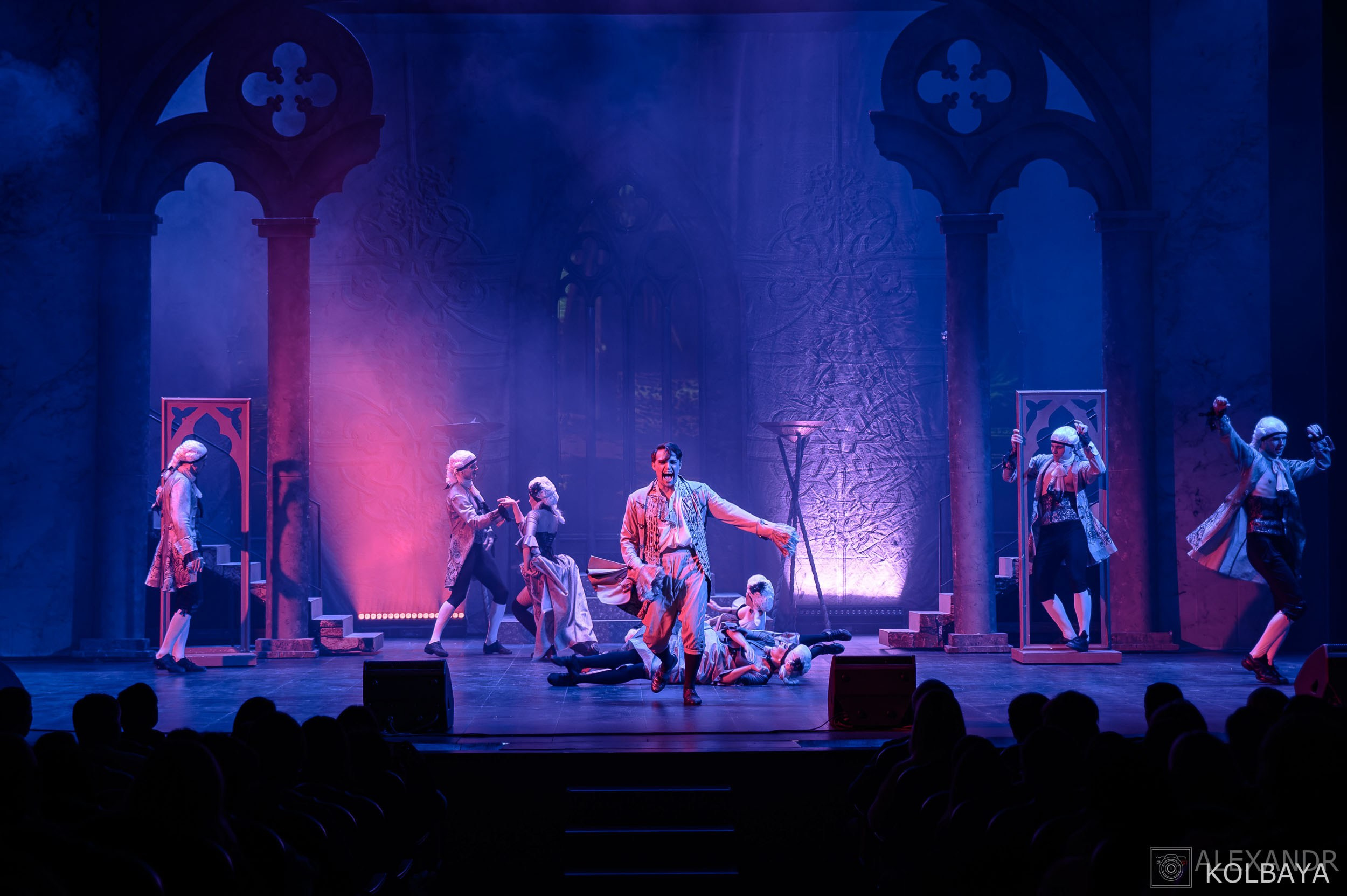 Опасные связи. Концертный и театральный репортажный фотограф в Москве Александр Колбая