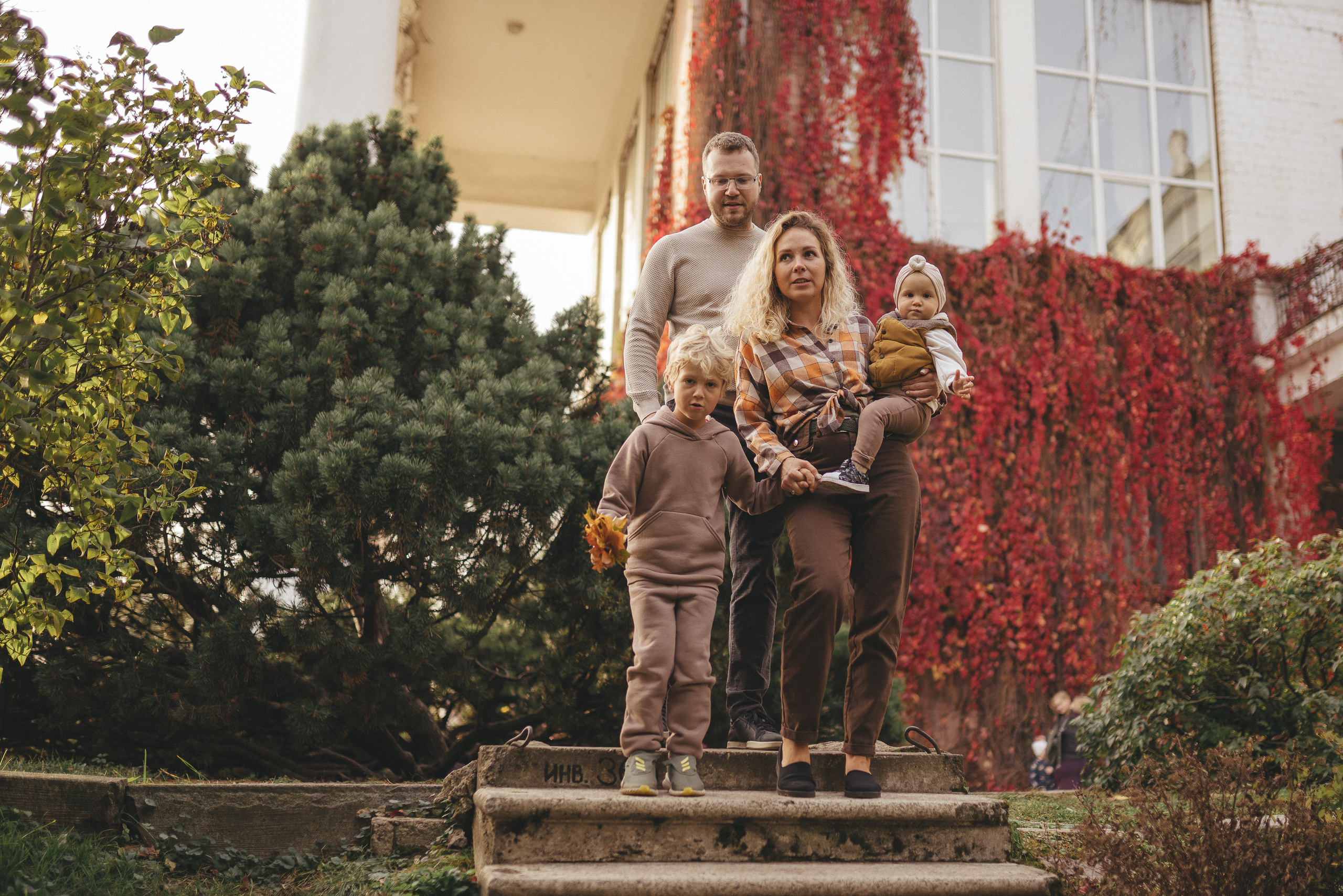 Осень в Ботаническом саду. Фотограф Москва Семейные фотосессии Детские фотосессии