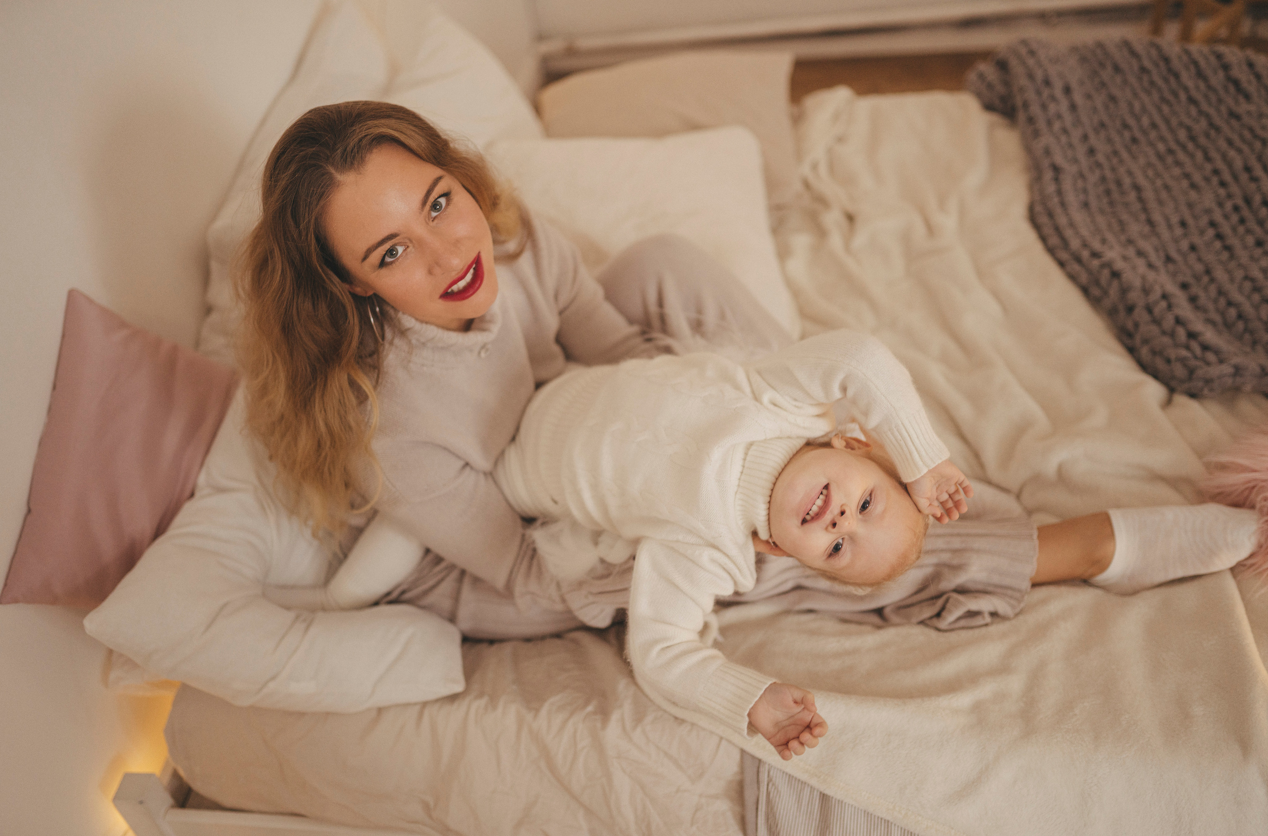 Серафима и Виталина на Новый год. Фотограф Москва Семейные фотосессии Детские фотосессии