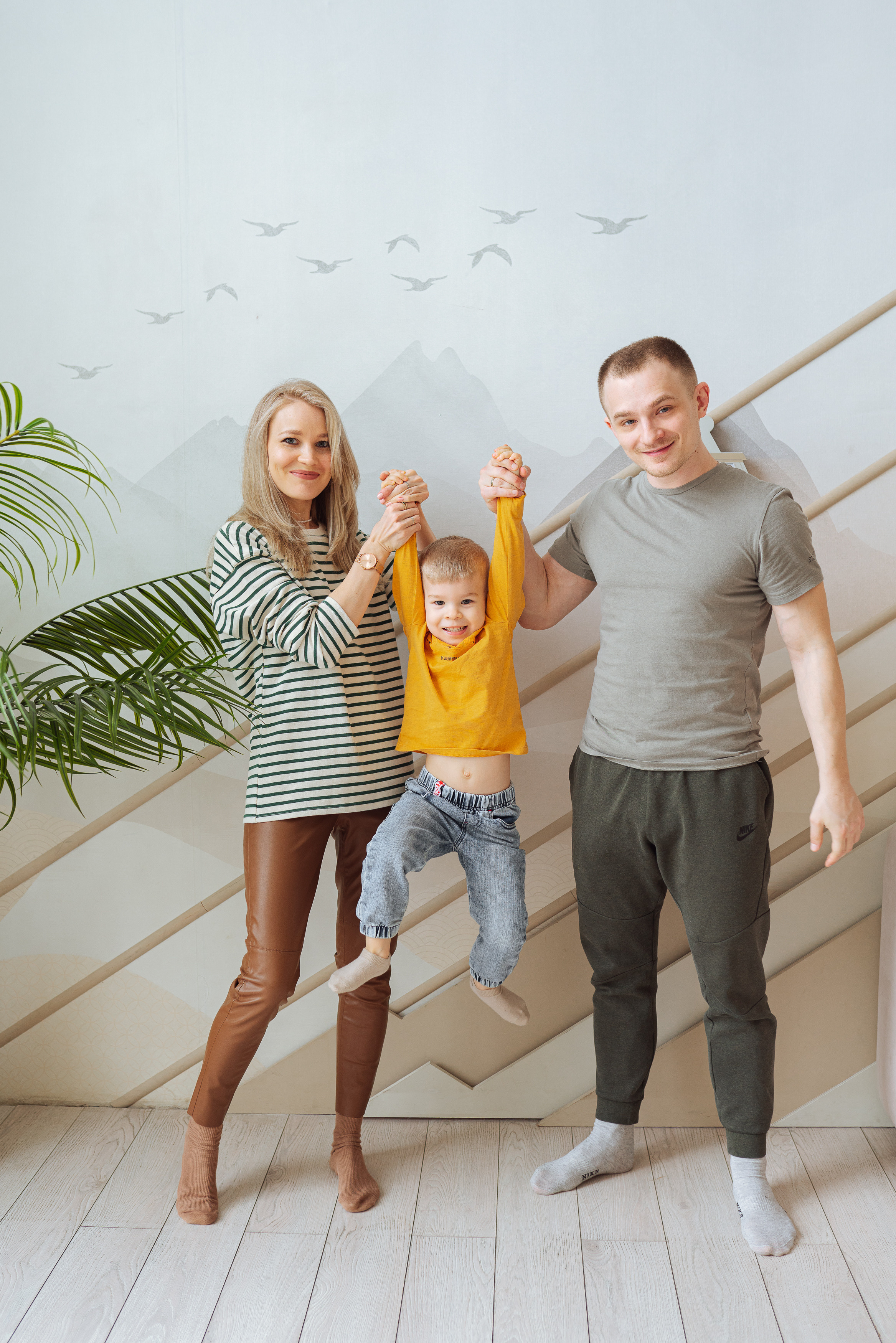 Семейная фотосессия в студии. Фотограф Москва Семейные фотосессии Детские фотосессии