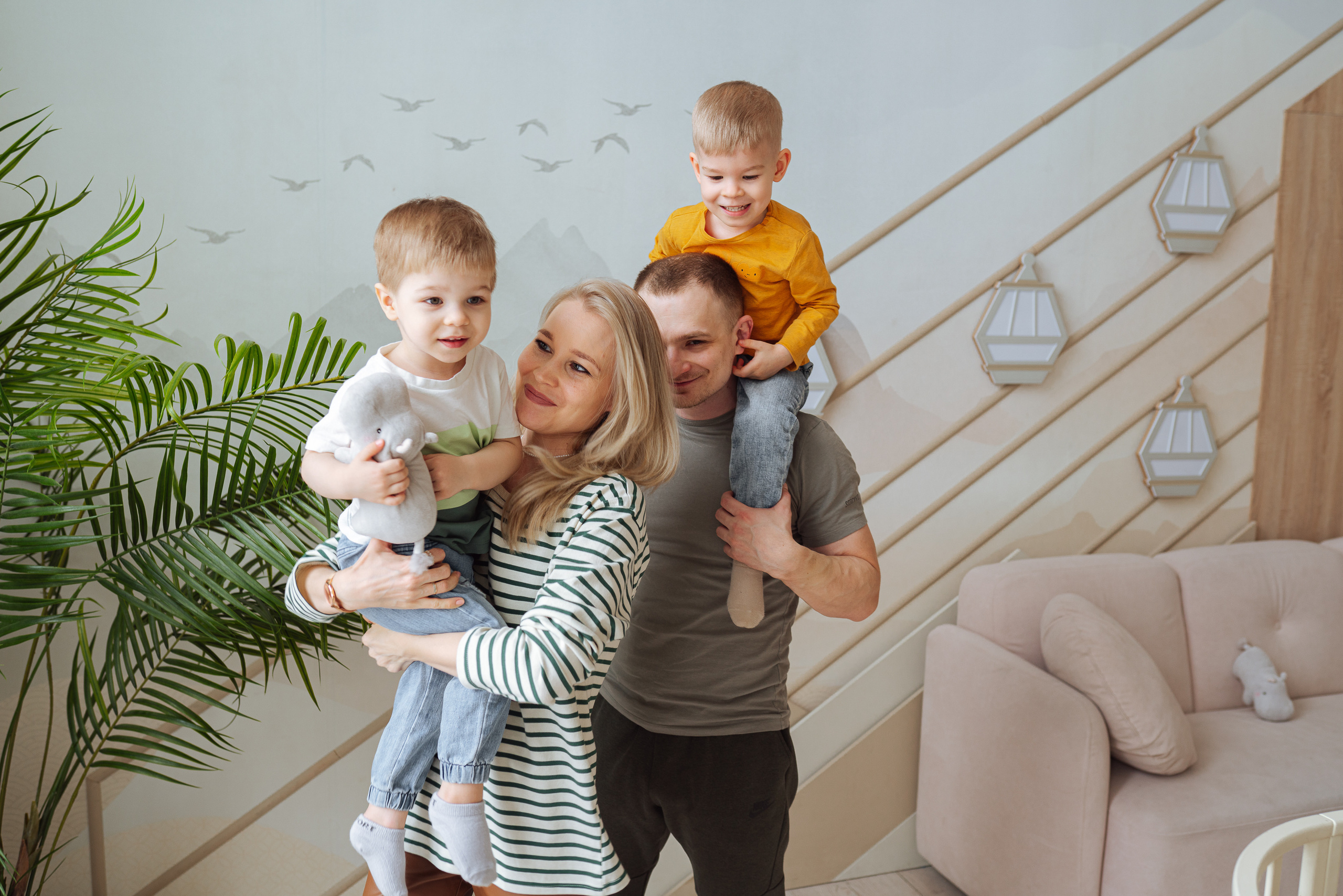 Семейная фотосессия в студии. Фотограф Москва Семейные фотосессии Детские фотосессии