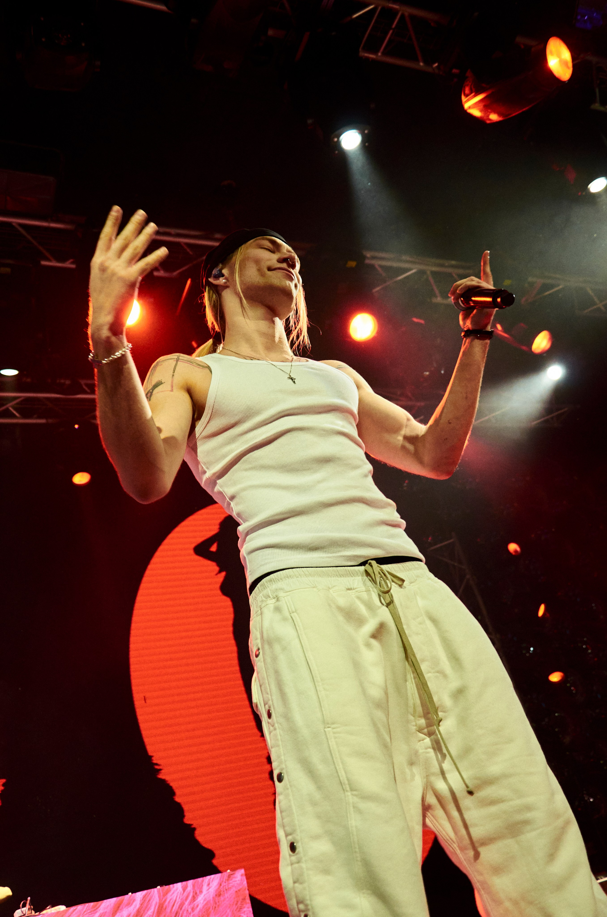 Blink/ nleeei, unique, artem shilovets. Главная