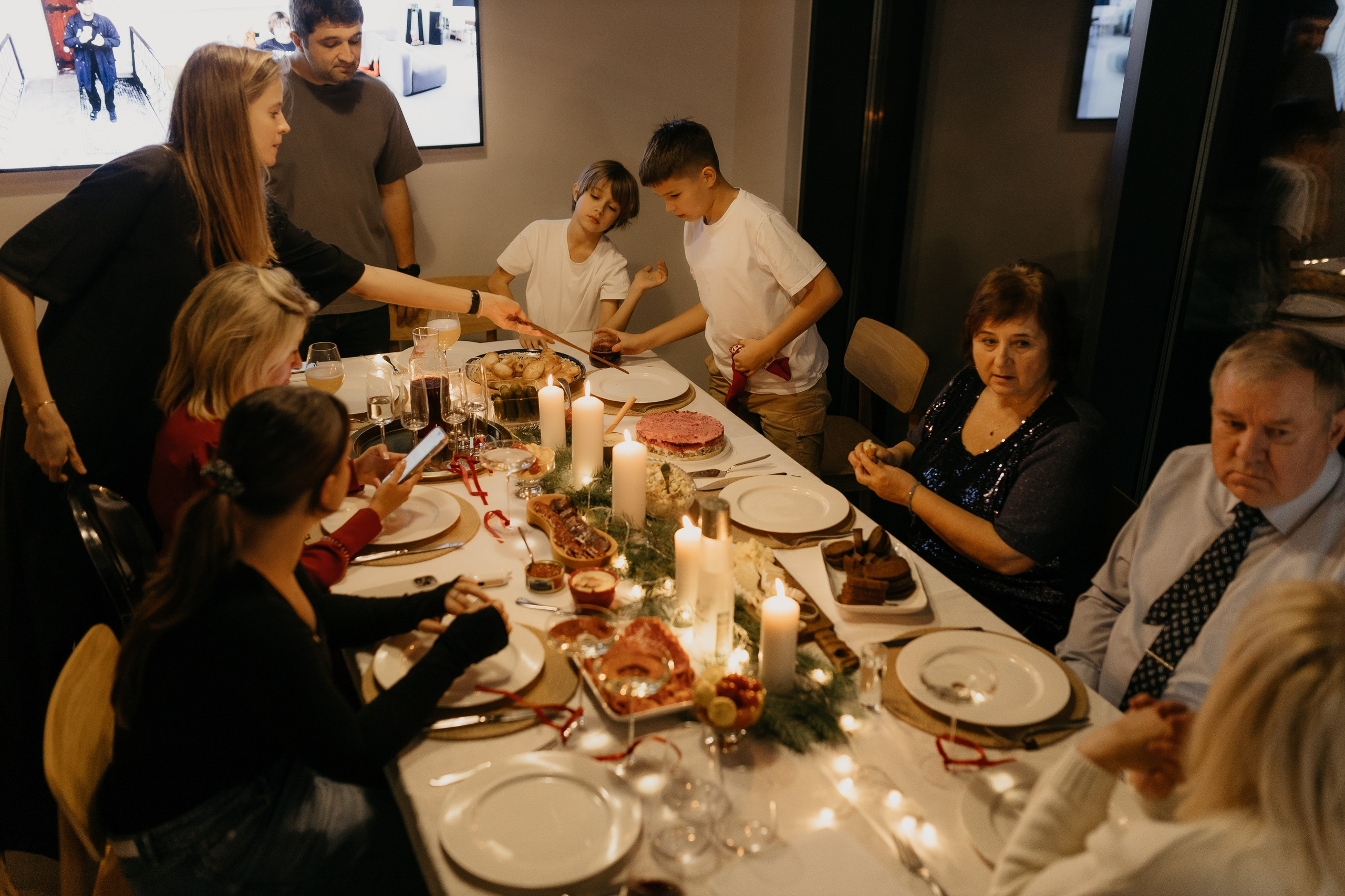 Новогодний семейный ужин. Семейный фотограф Маша Тимофеева | Москва