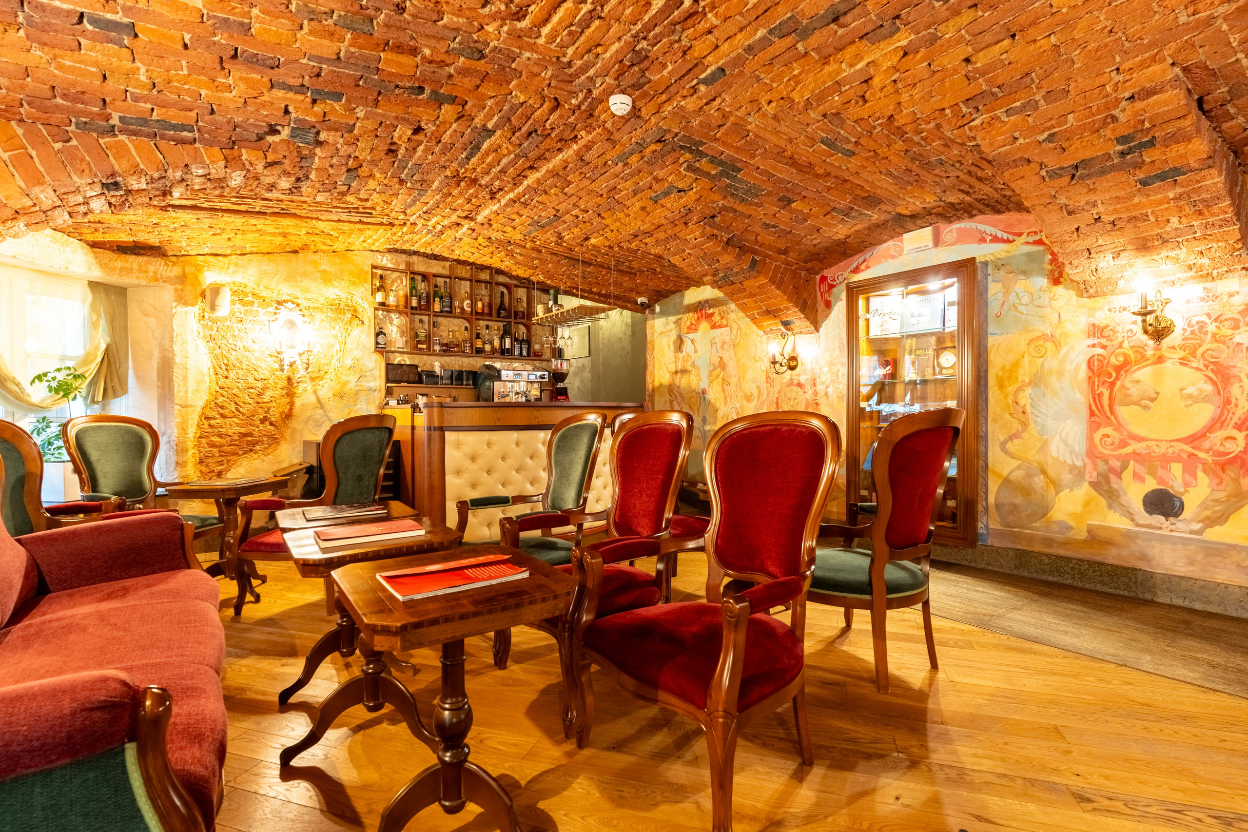 Интерьерная съёмка бара (паба) в Санкт-Петербурге