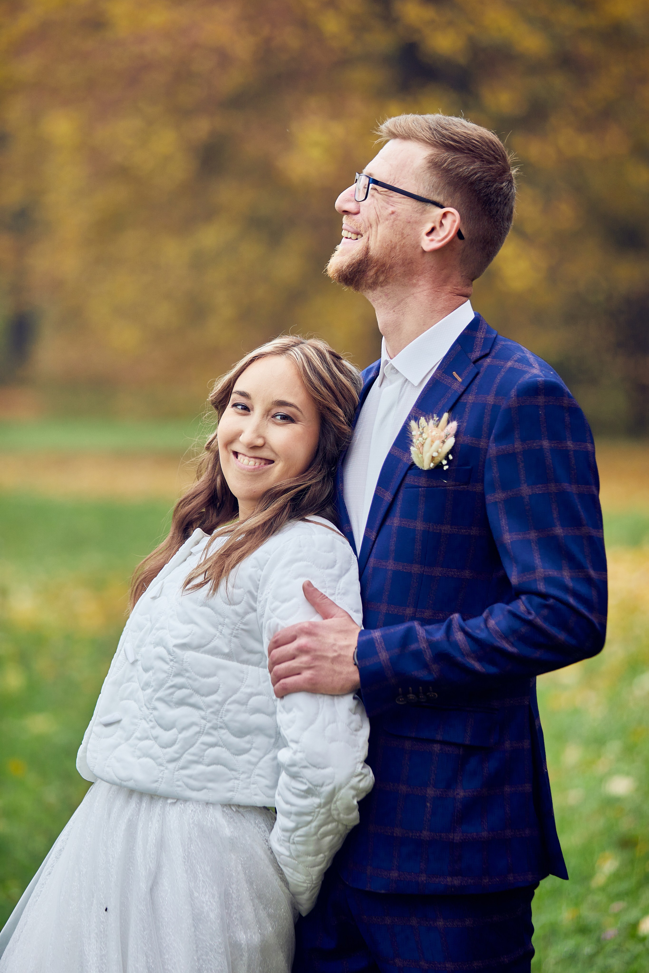 kogan.studio - портрет молодожен осенью