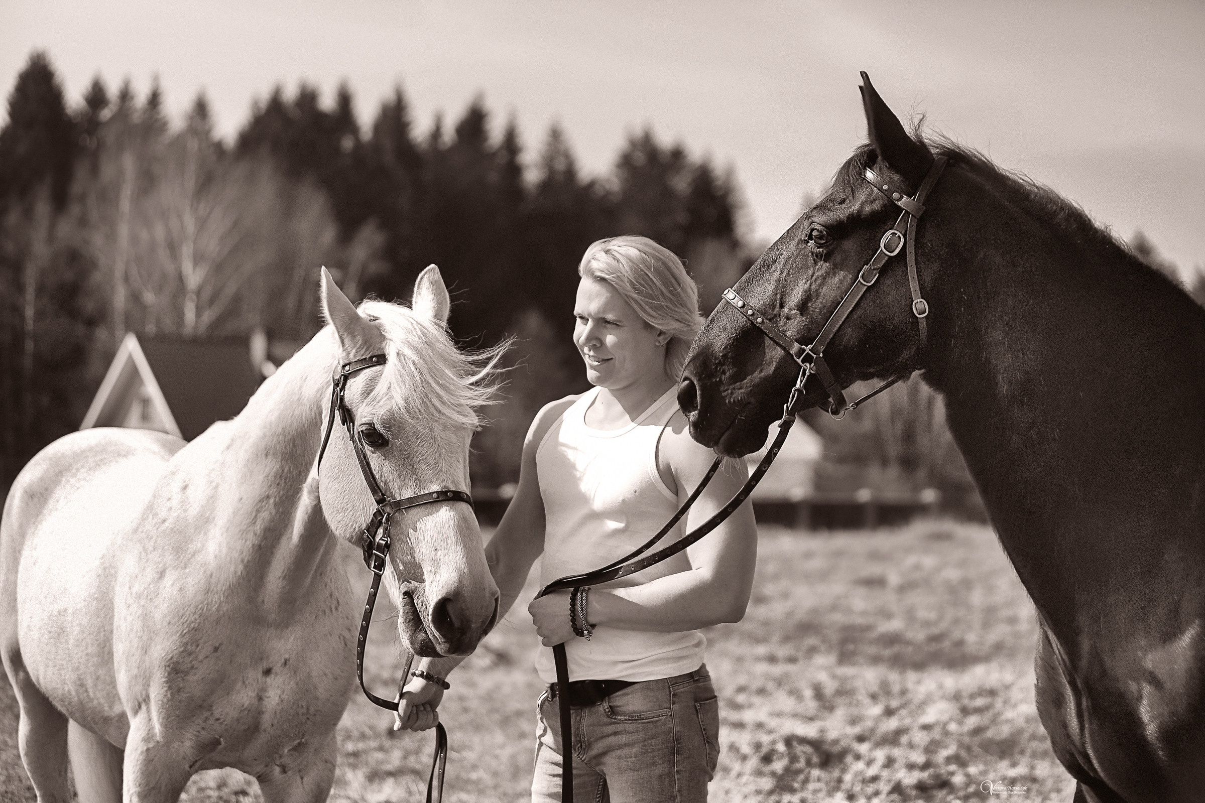 Сергей и два коня — полная версия. Фотограф женский и мужской портрет Санкт-Петербург