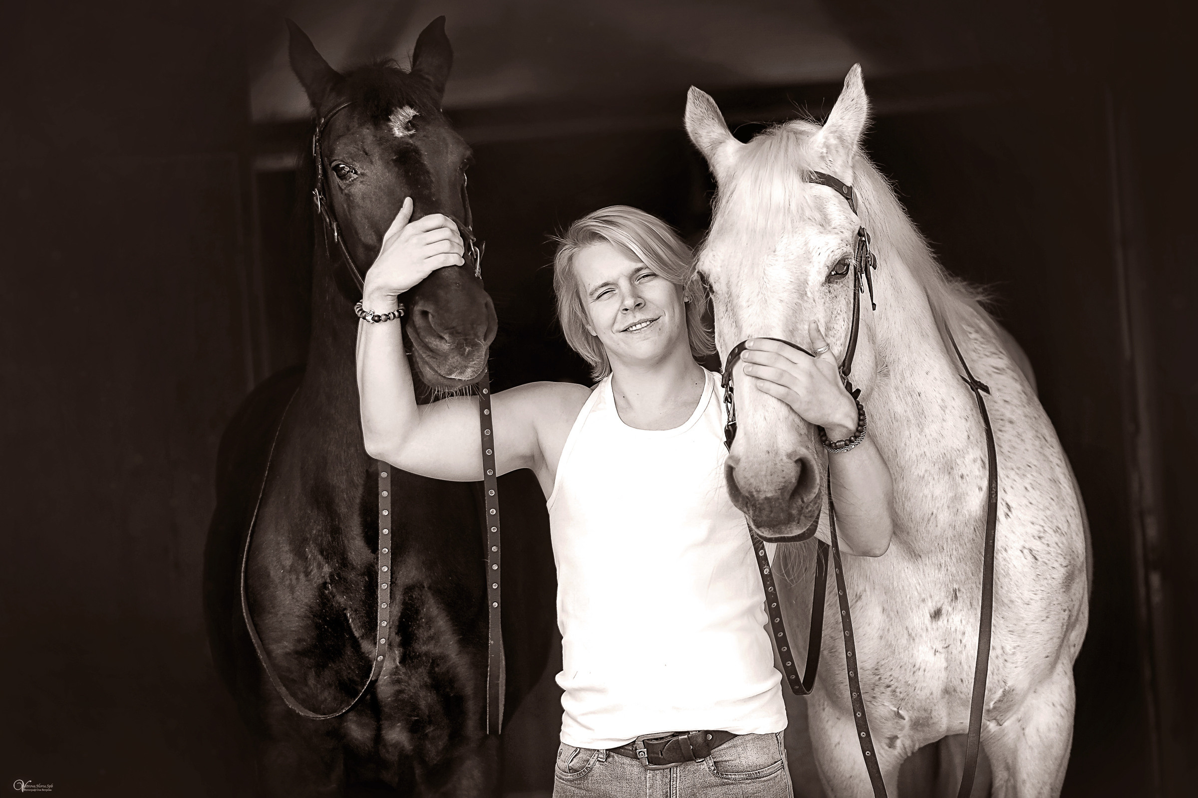 Сергей и два коня — полная версия. Фотограф женский и мужской портрет Санкт-Петербург