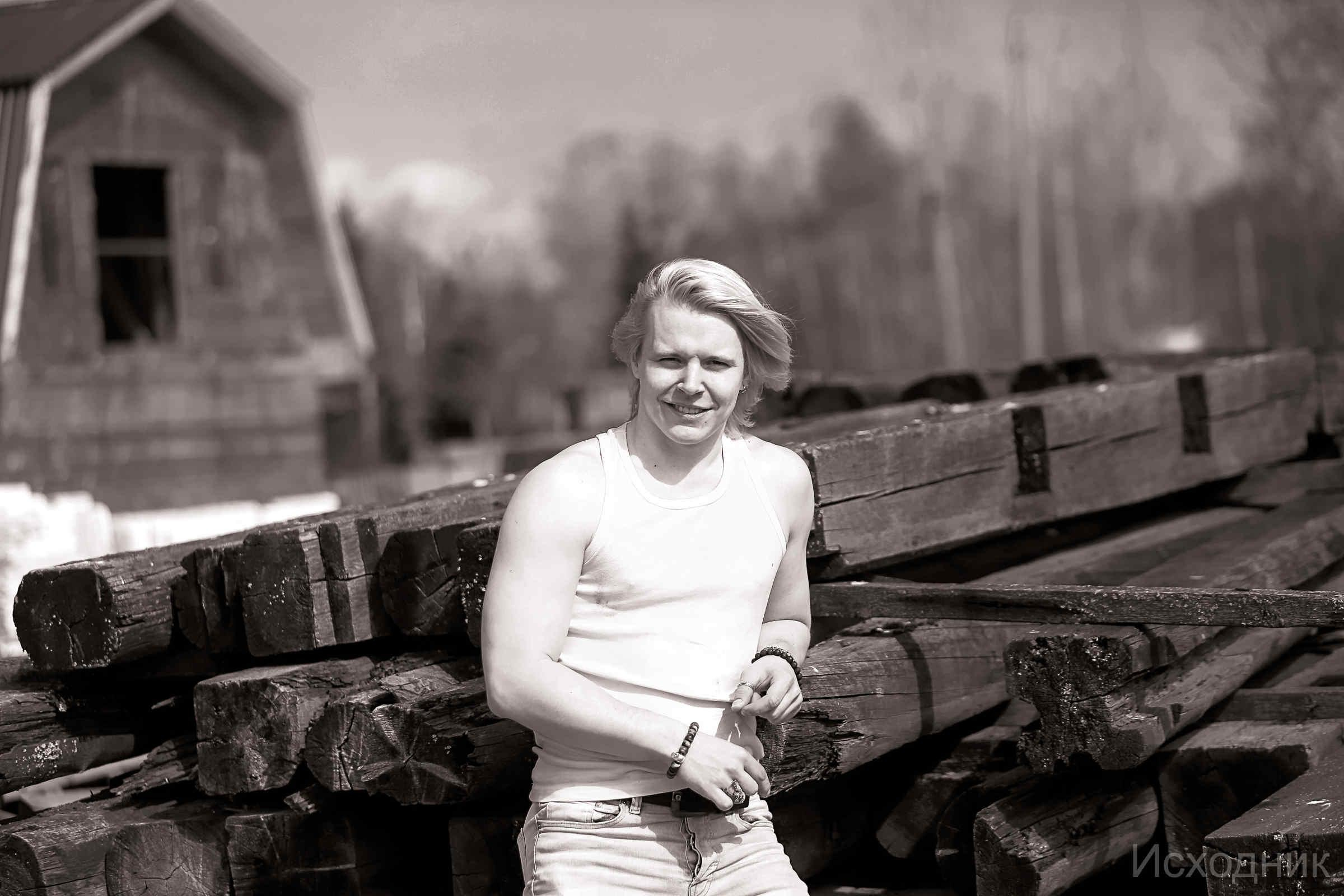 Сергей и два коня — полная версия. Фотограф женский и мужской портрет Санкт-Петербург