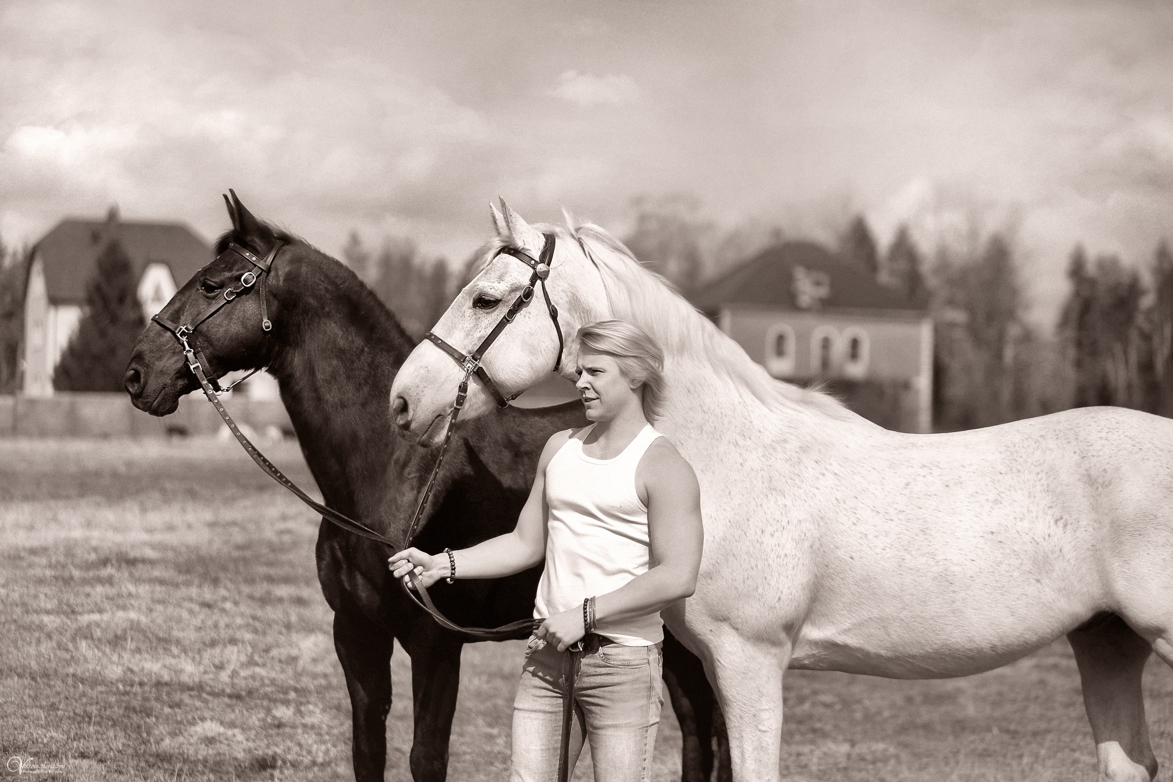 Сергей и два коня — полная версия. Фотограф женский и мужской портрет Санкт-Петербург