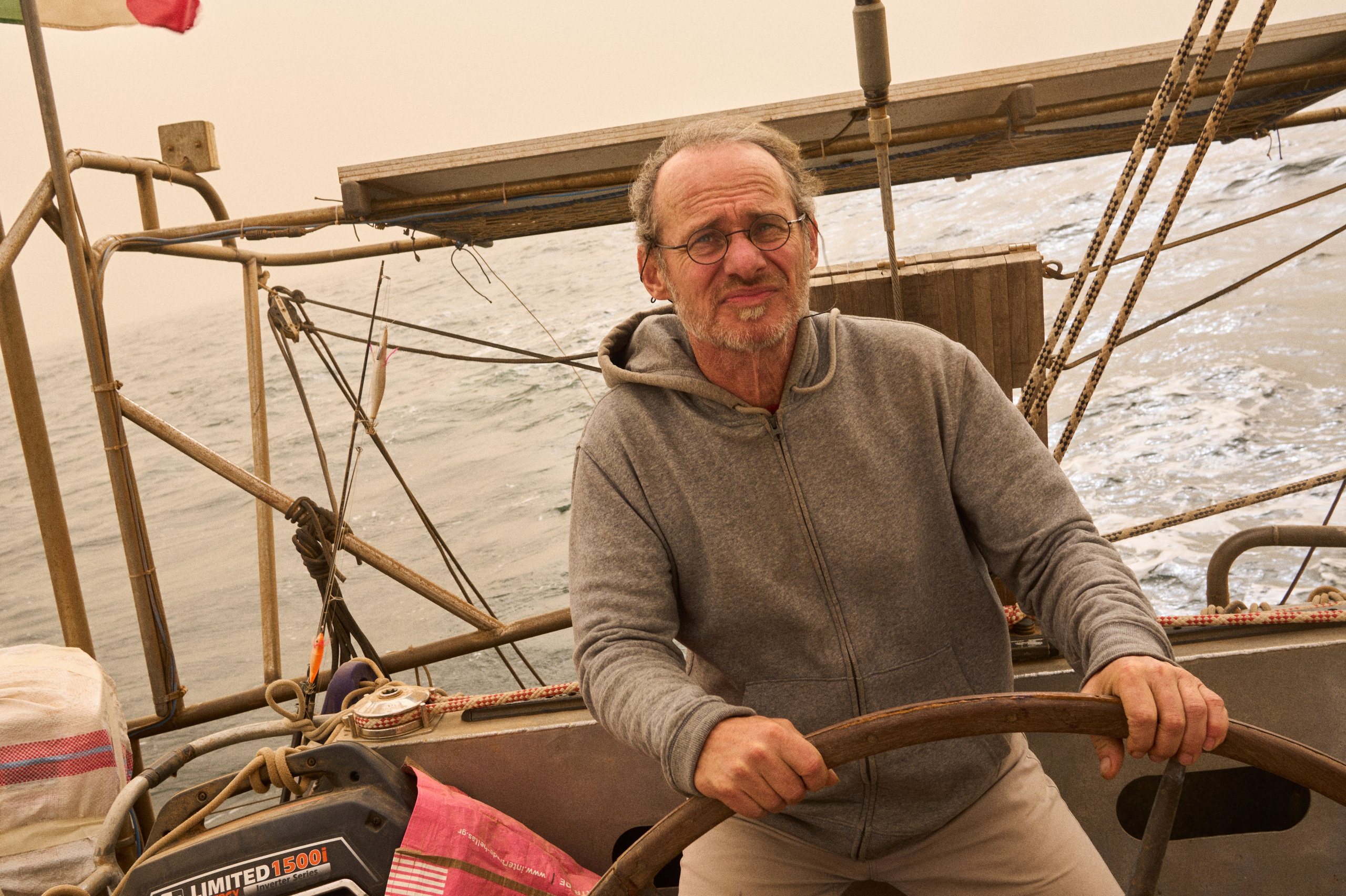 Morocco-Gambia. See the moment and catche. commercial and reportage